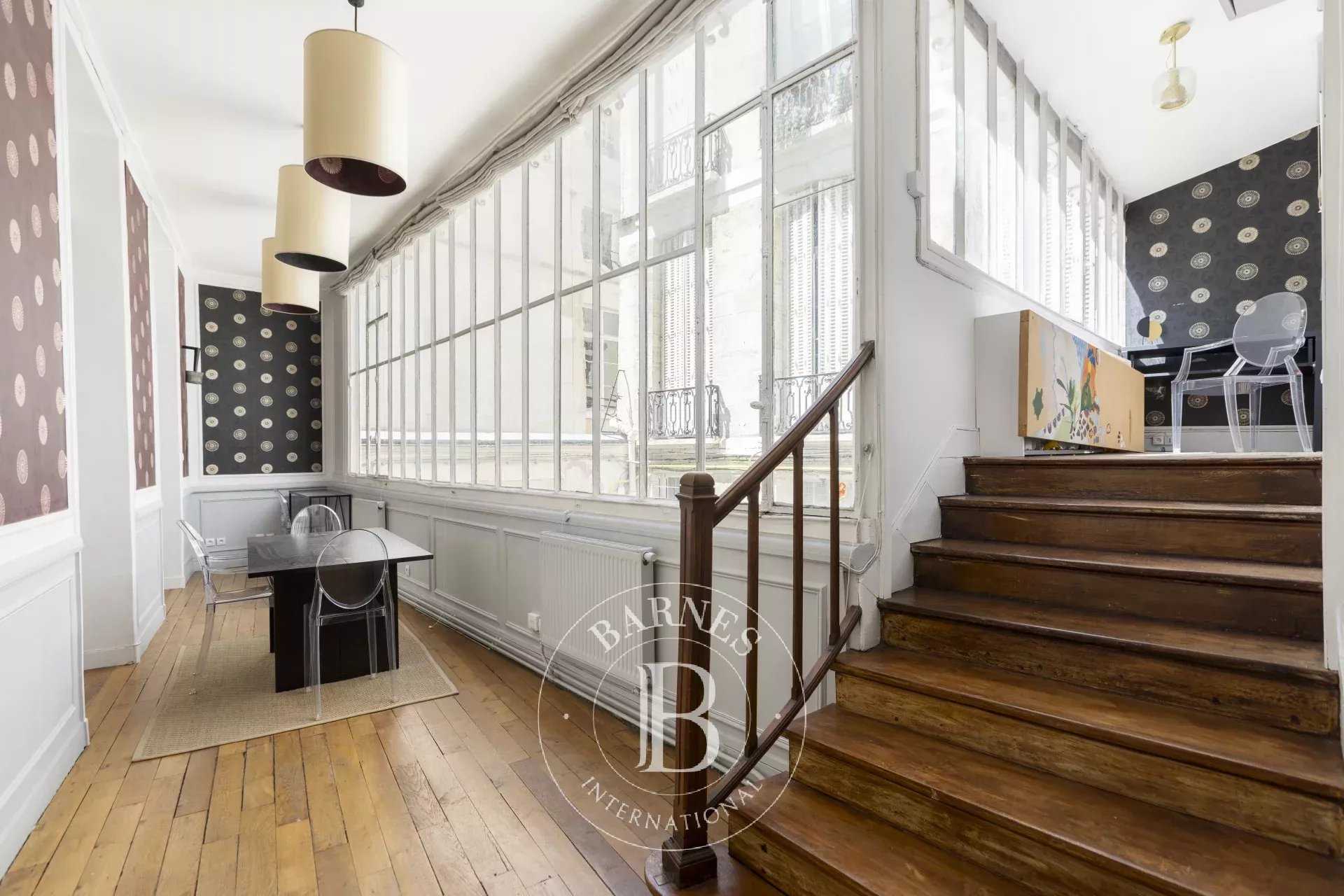 Paris  - Apartment 2 Bedrooms
