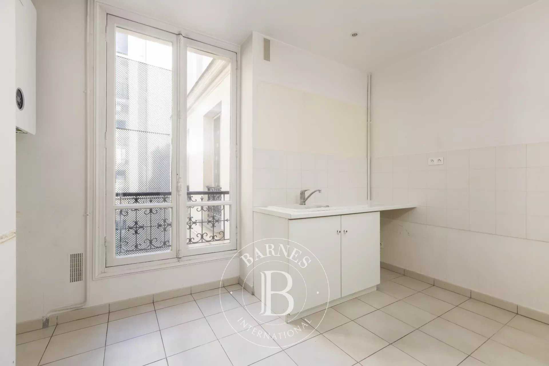 Paris  - Apartment 3 Bedrooms