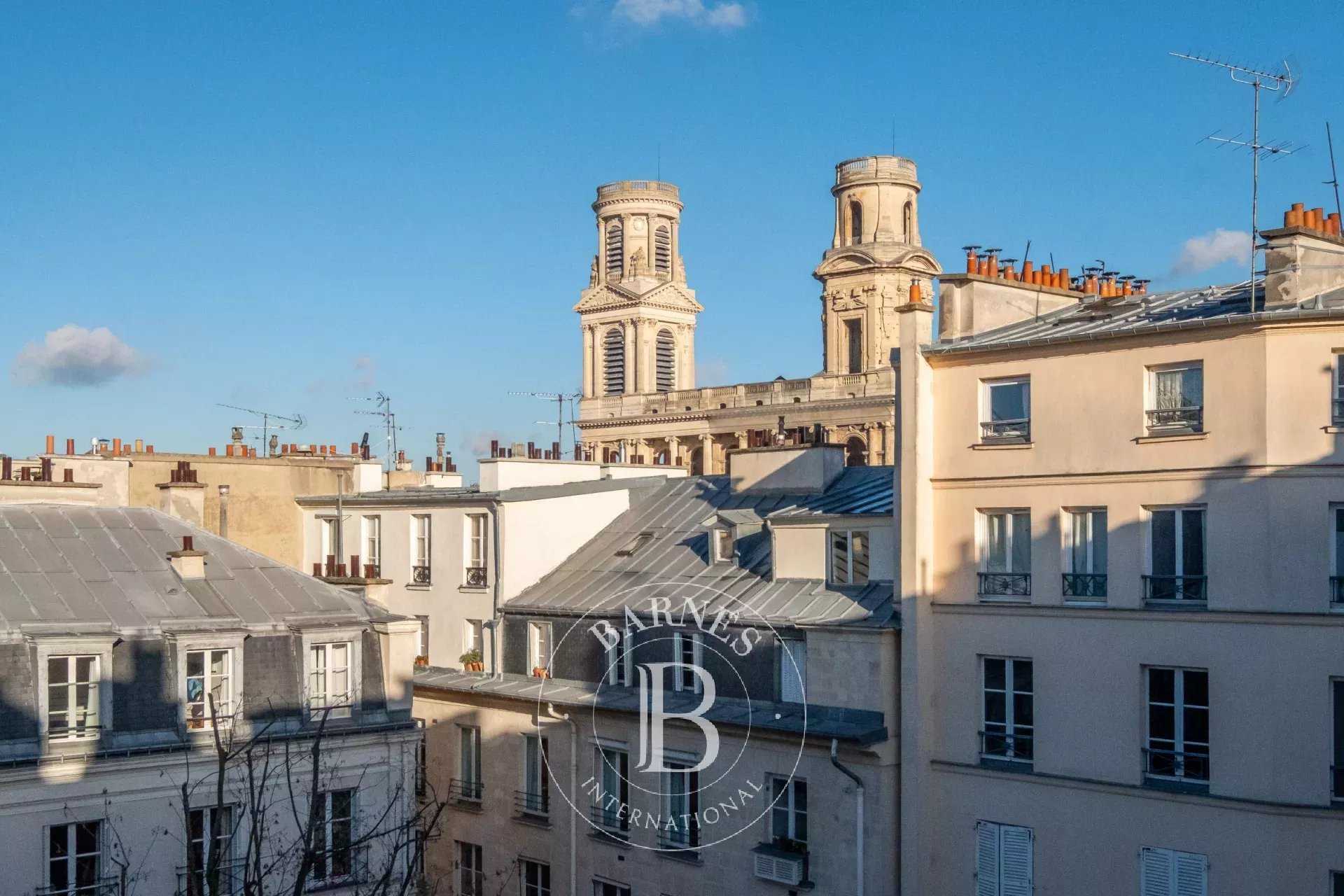 Paris  - Appartement 3 Pièces 2 Chambres