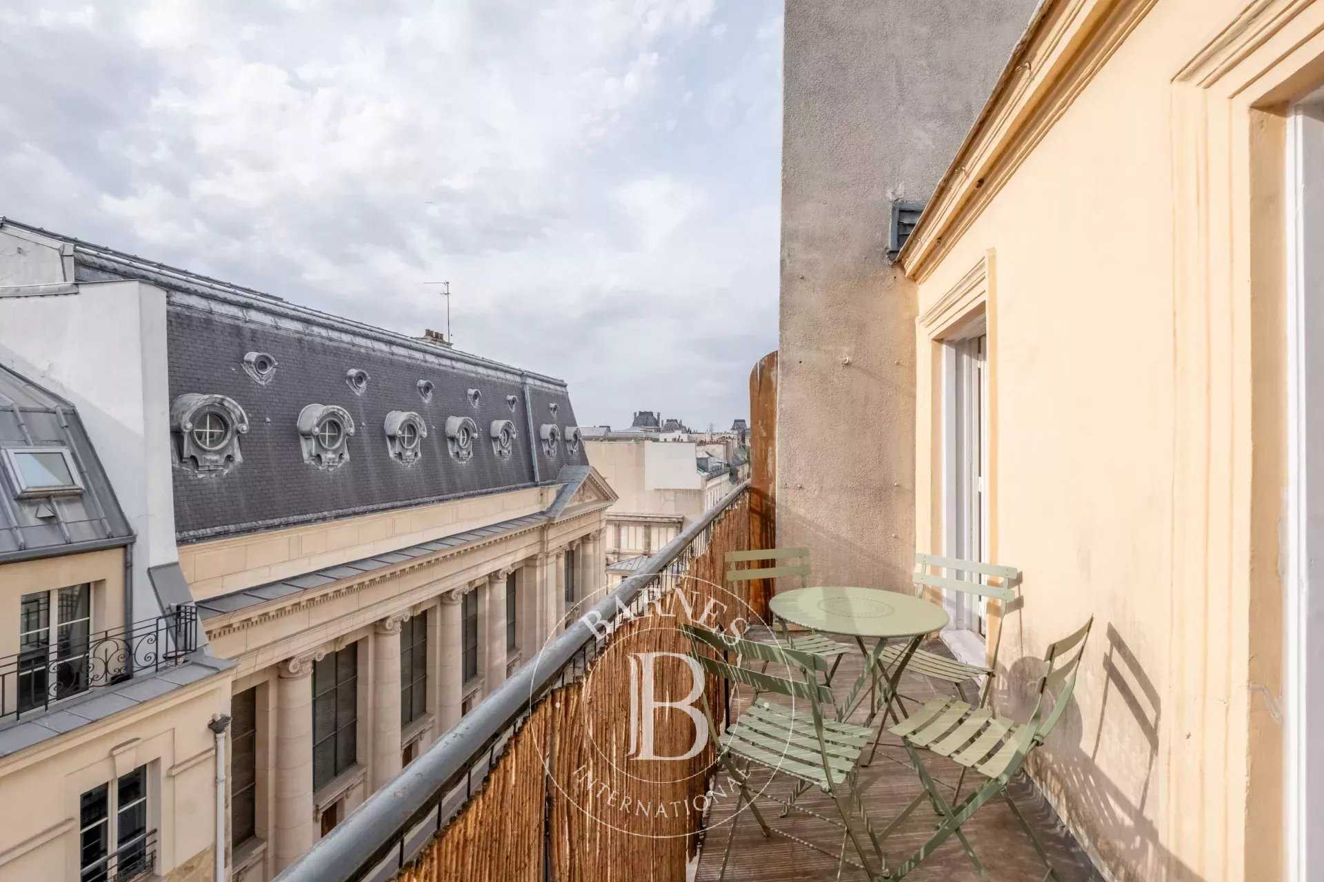 Paris  - Appartement 7 Pi&egrave;ces 4 Chambres