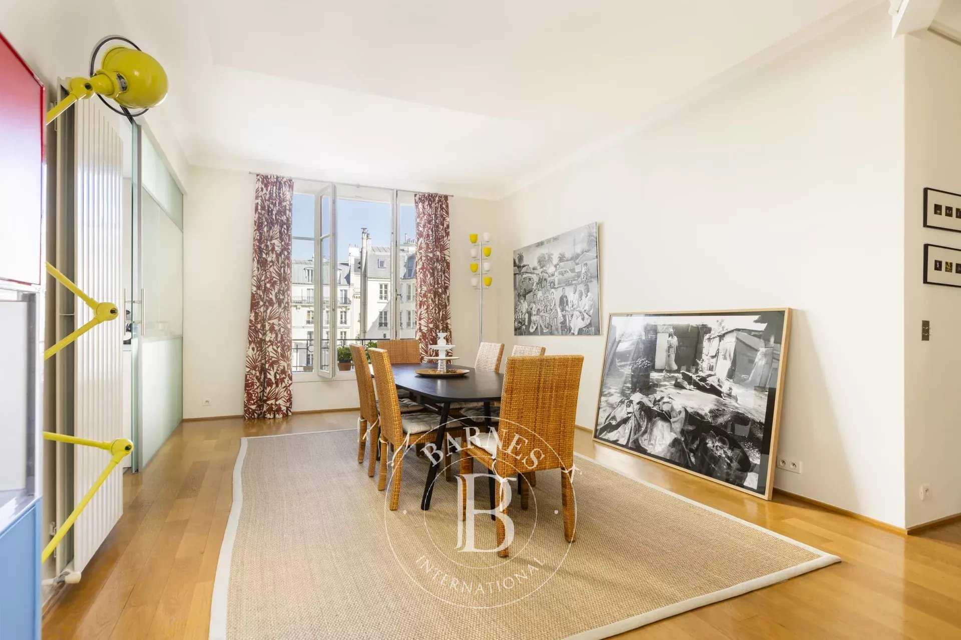 Paris  - Apartment 3 Bedrooms