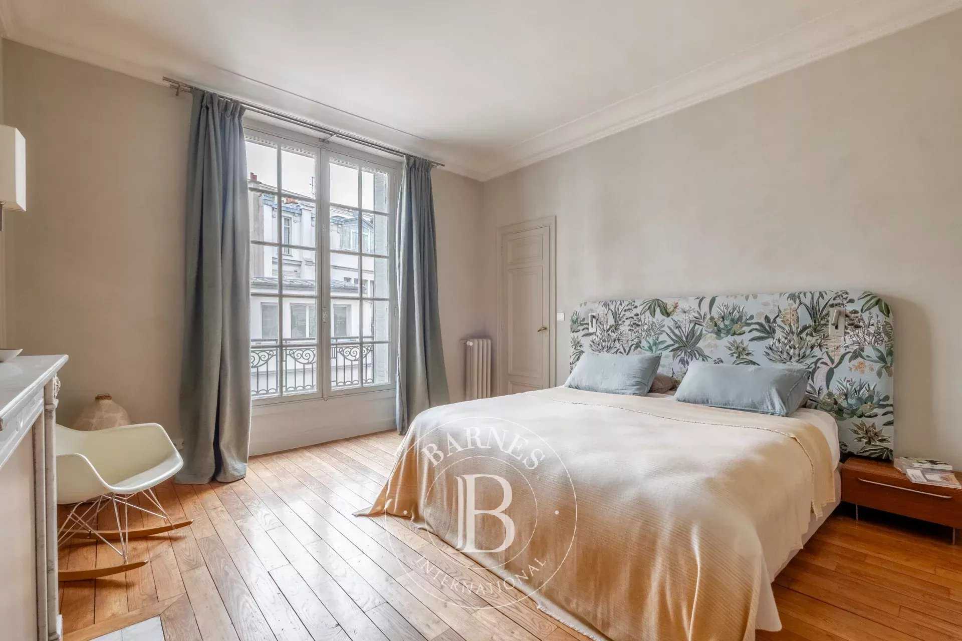 Paris  - Piso 6 Cuartos 4 Habitaciones