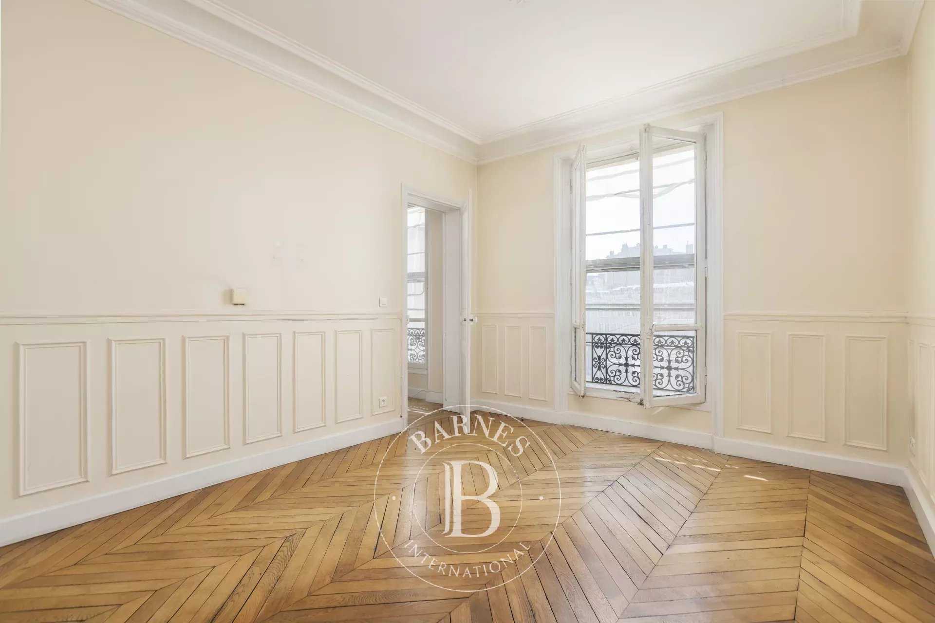 Paris  - Apartment 3 Bedrooms