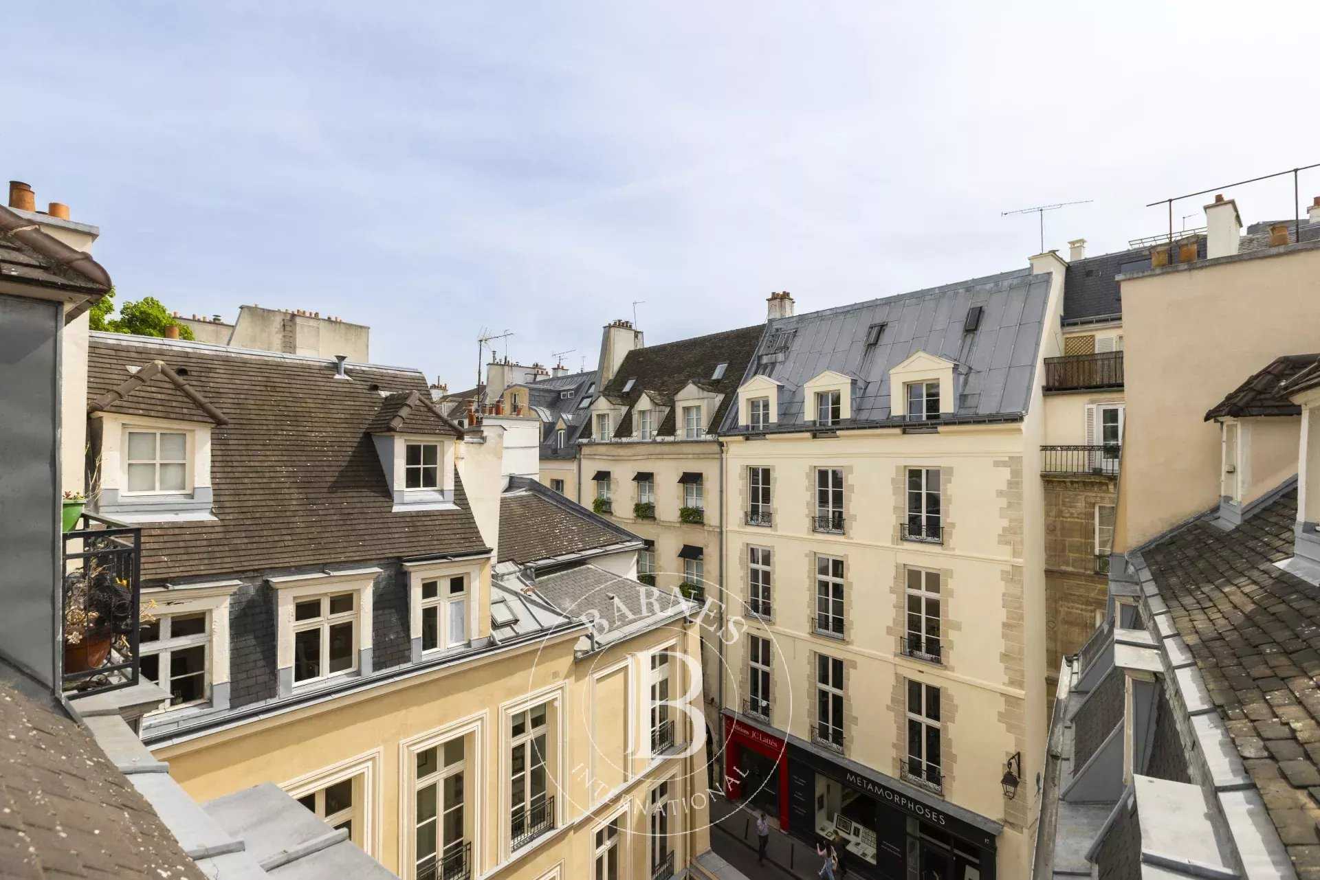 Paris  - Apartment 4 Bedrooms