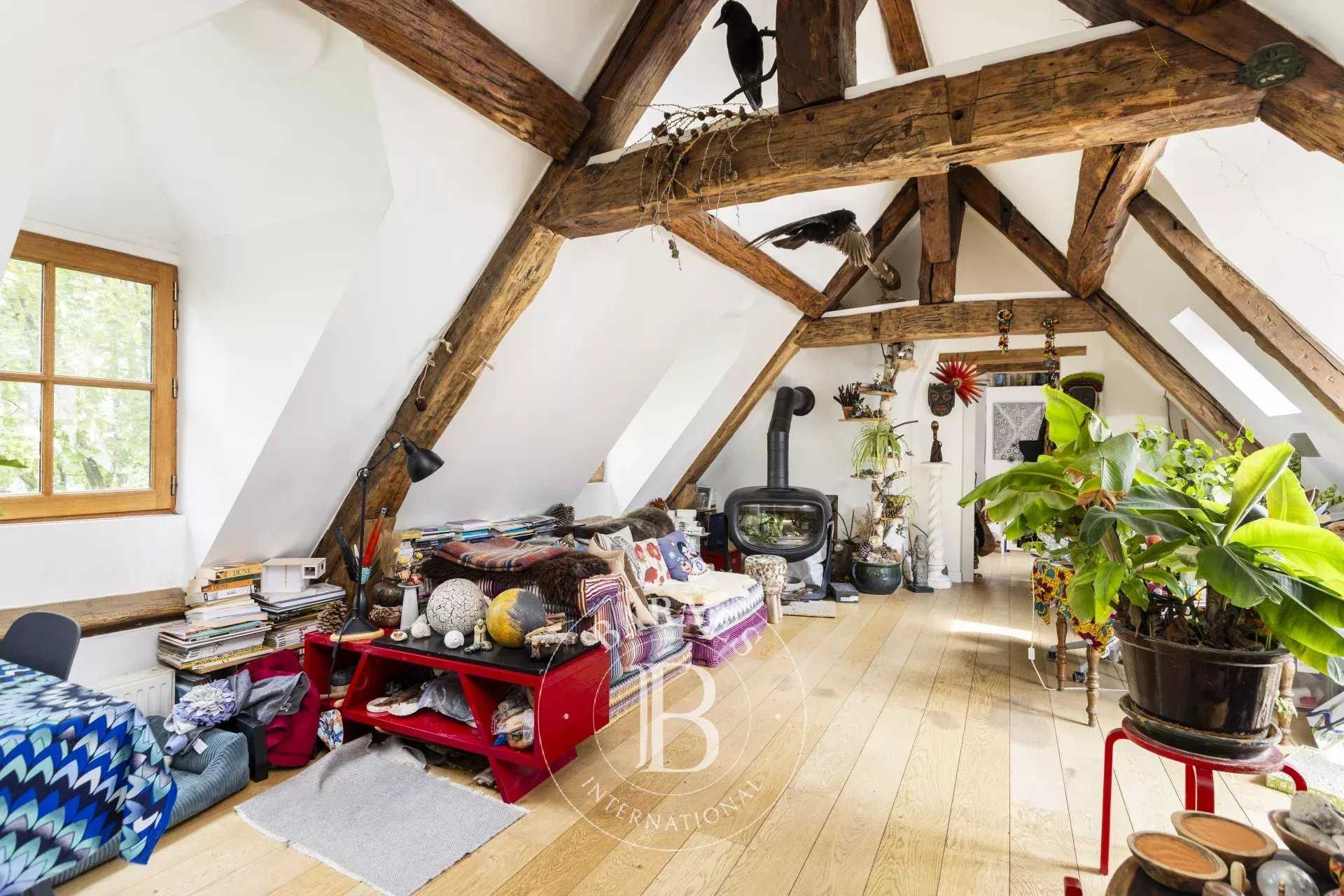 Paris  - Apartment 4 Bedrooms