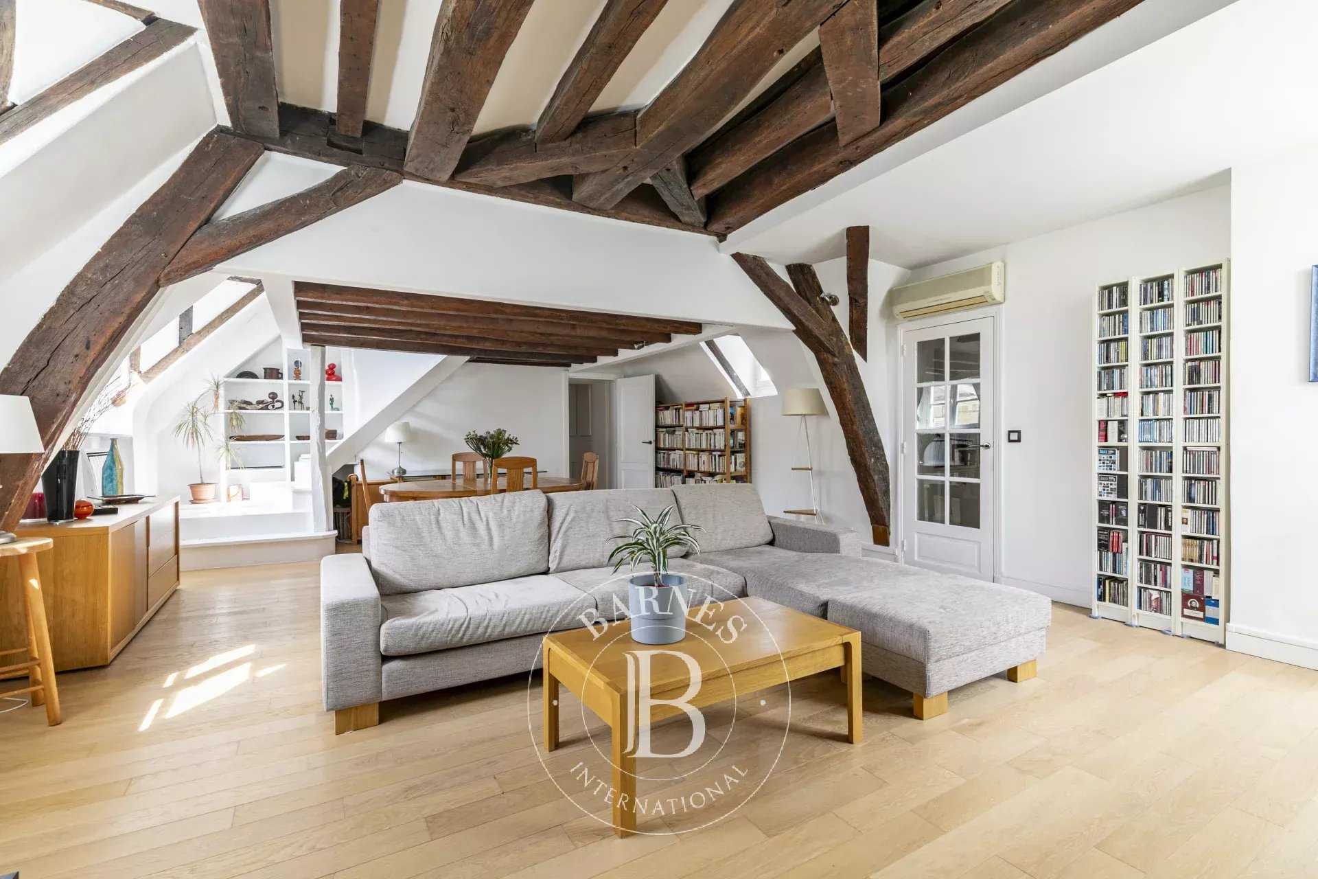 Paris  - Apartment 4 Bedrooms