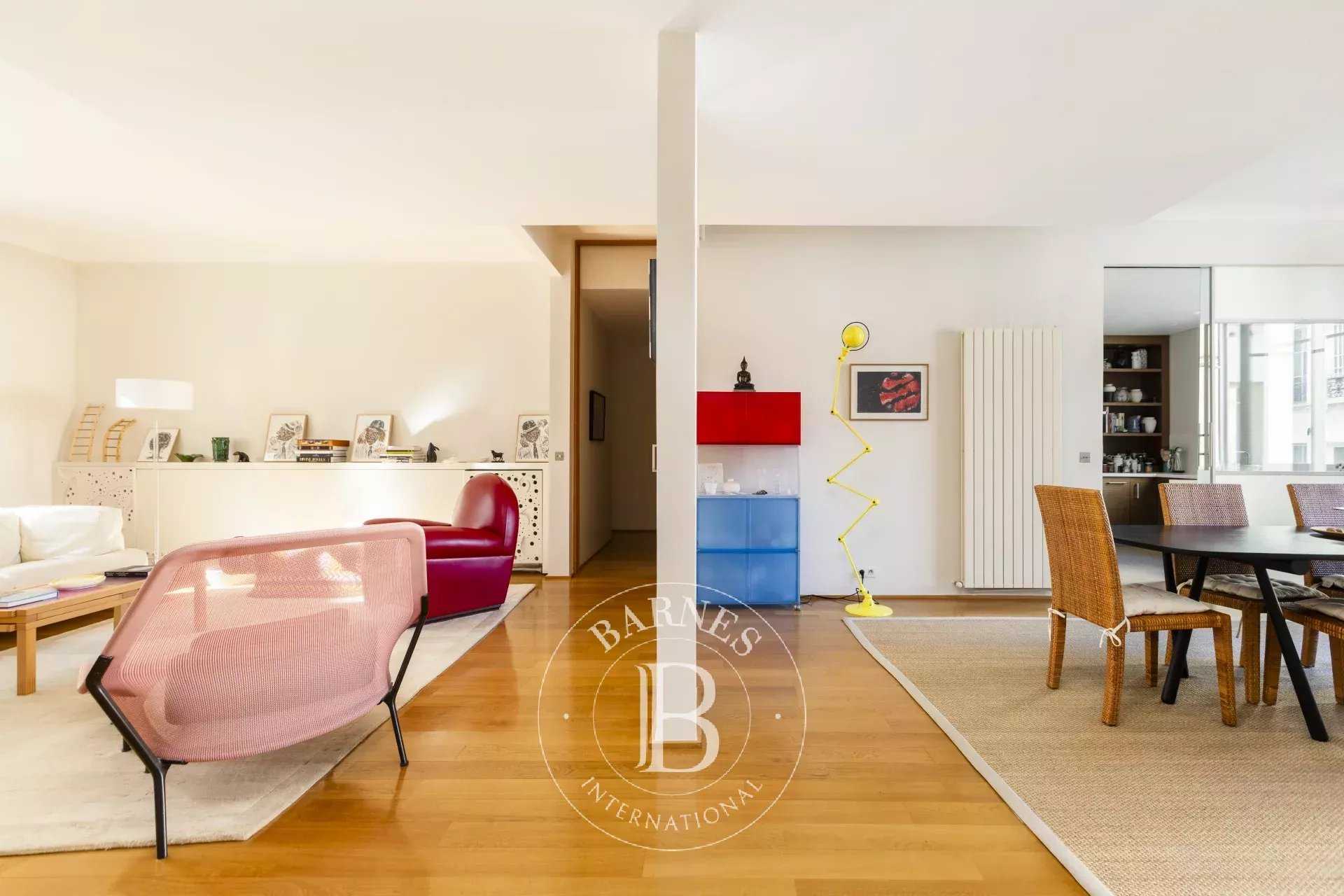 Paris  - Apartment 3 Bedrooms