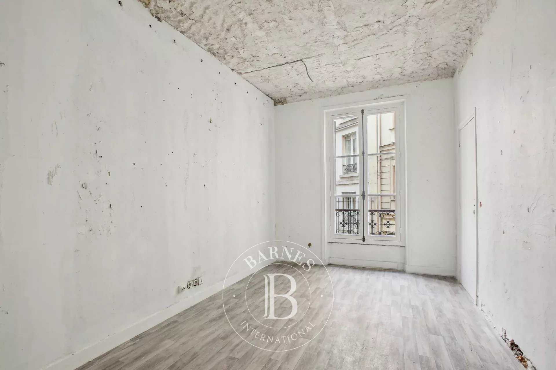 Paris  - Appartement 4 Pièces 2 Chambres