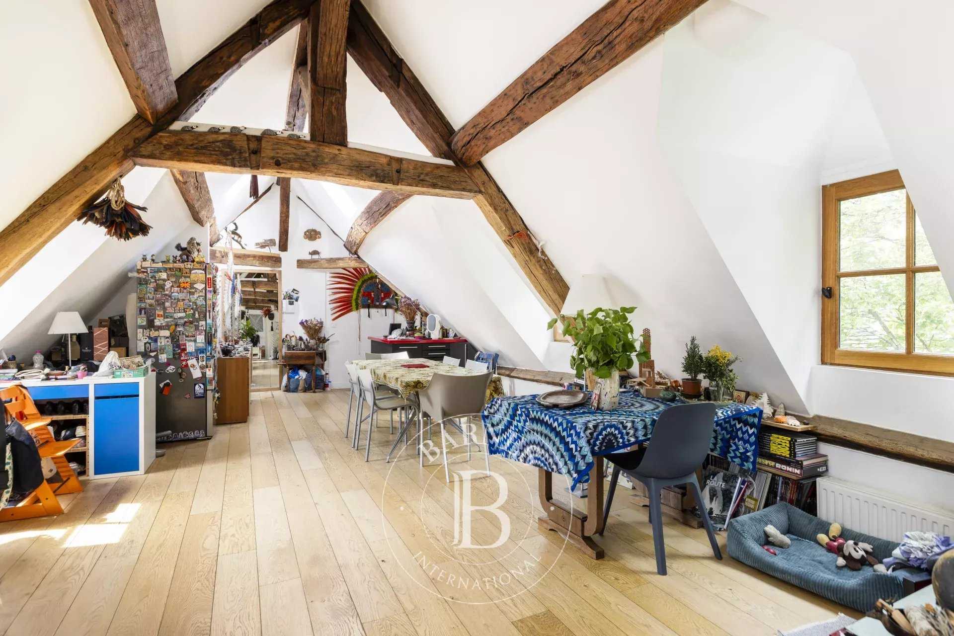 Paris  - Apartment 4 Bedrooms