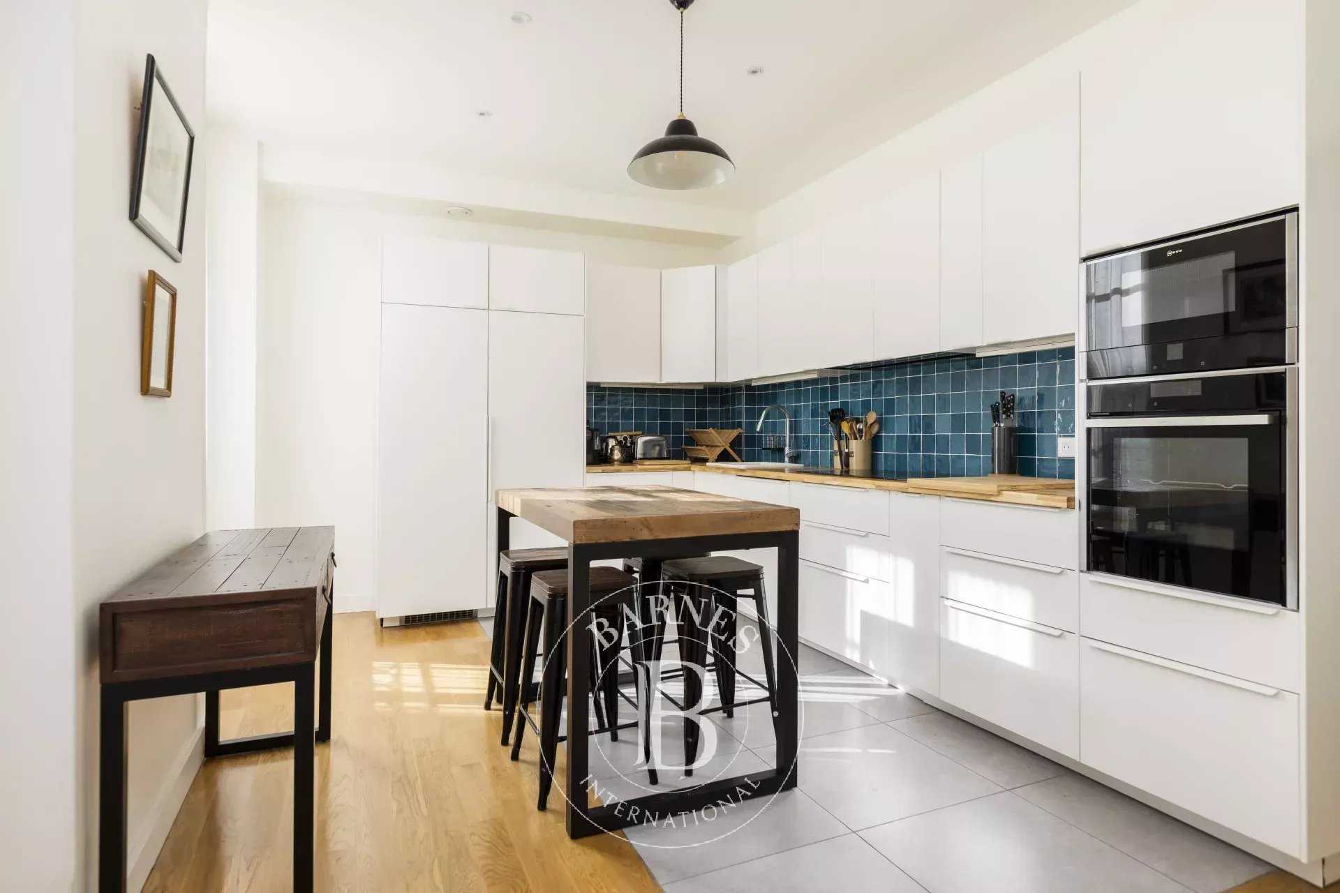 Paris  - Apartment 3 Bedrooms