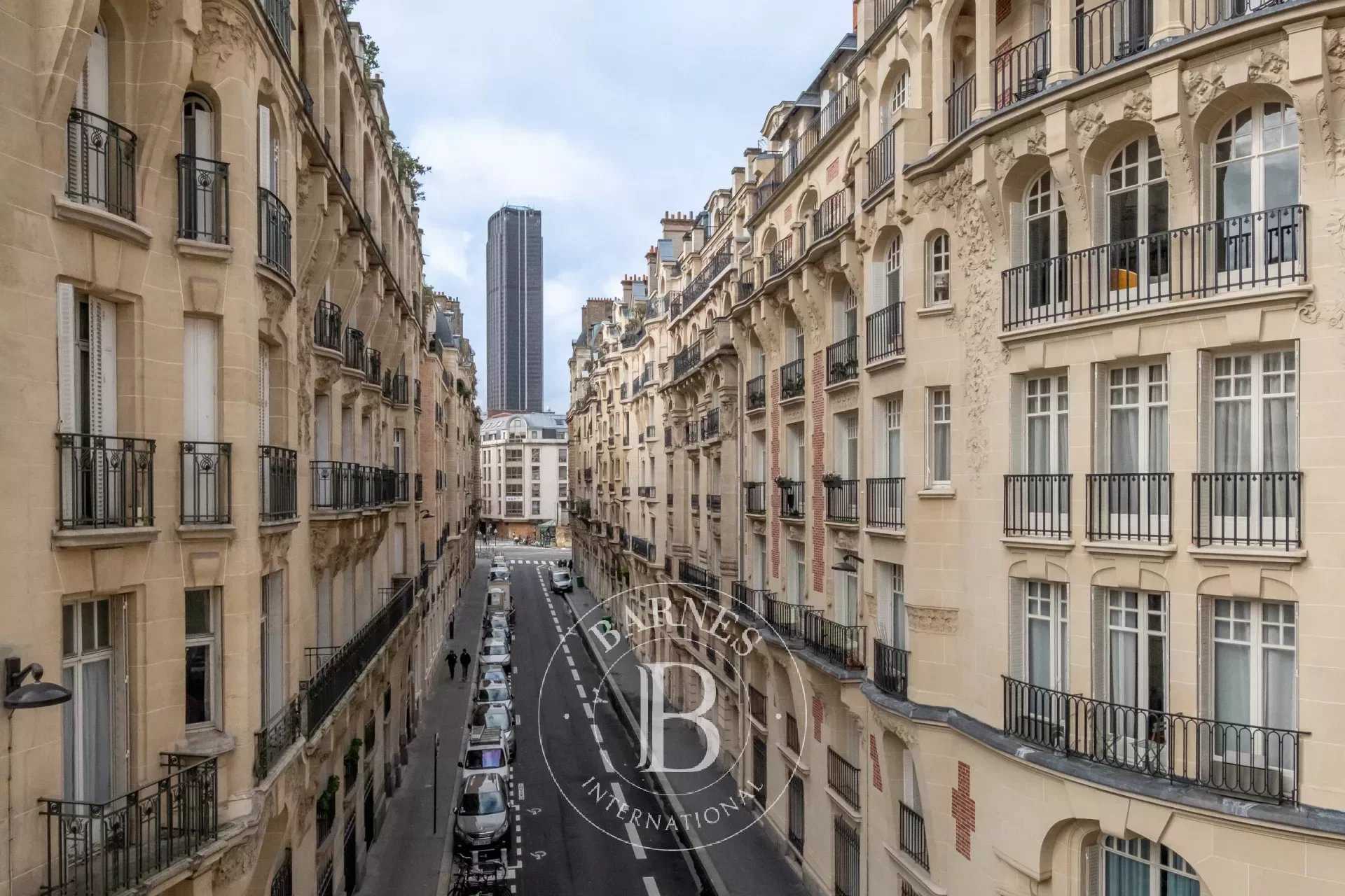 Apartment Paris 75006  -  ref 84200030 (picture 1)