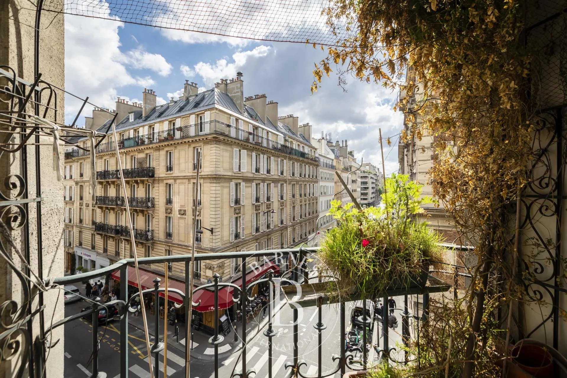 Apartment Paris 75006  -  ref 82374382 (picture 1)