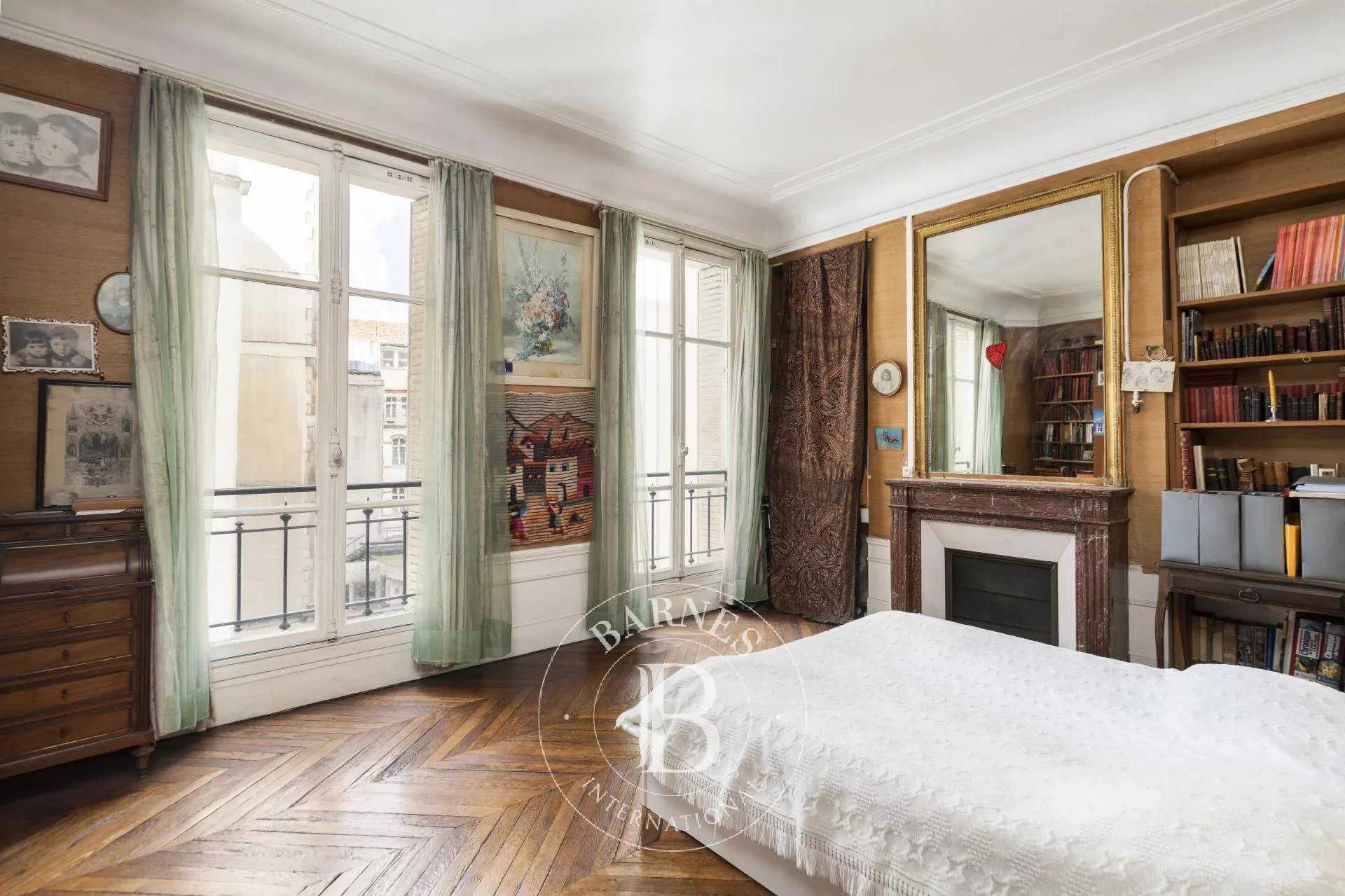 Appartement Paris 75006  -  ref 82374382 (picture 3)