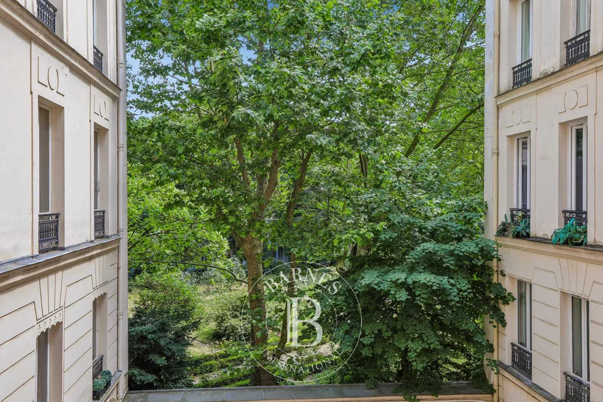 Appartement Paris 75006  -  ref 87058765 (picture 1)
