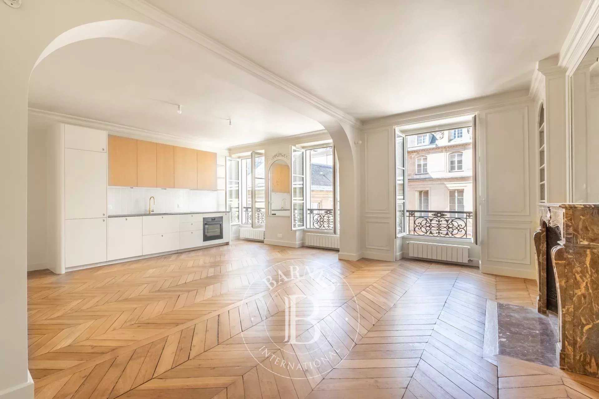 Appartement Paris 75006  -  ref 85648136 (picture 1)