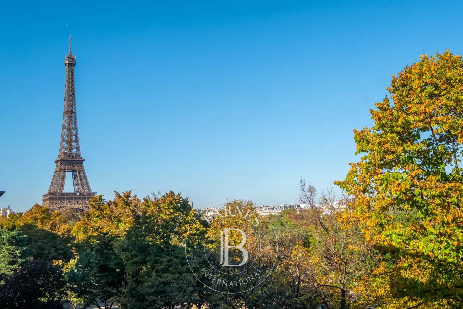 Apartment Paris 75007  -  ref 84228870 (picture 1)