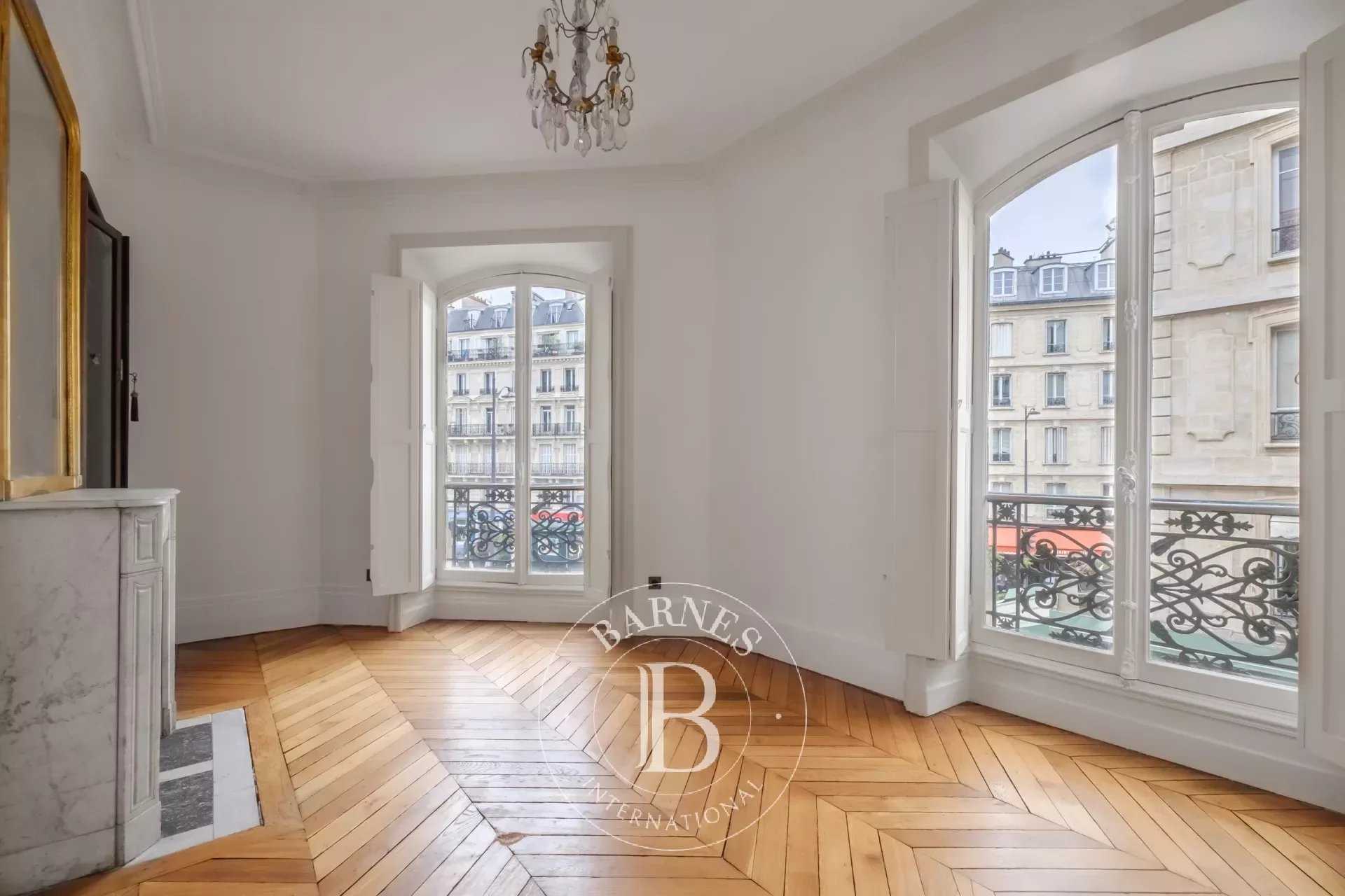 Appartement Paris 75006  -  ref 82850741 (picture 3)