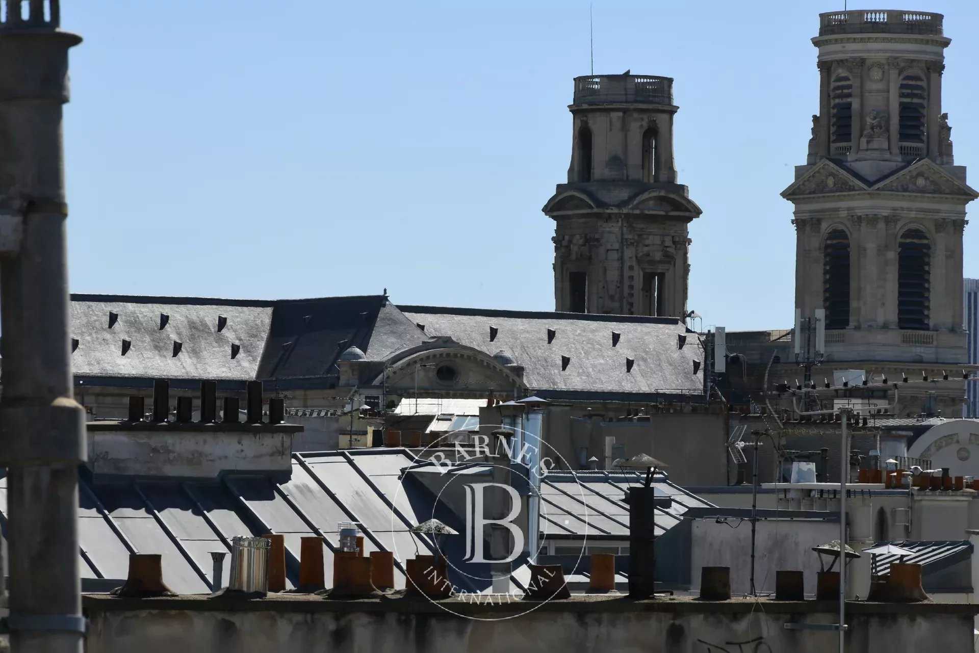 Apartment for sale 2 Bedrooms 883 sq ft Paris 6 Monnaie € 1,690,000