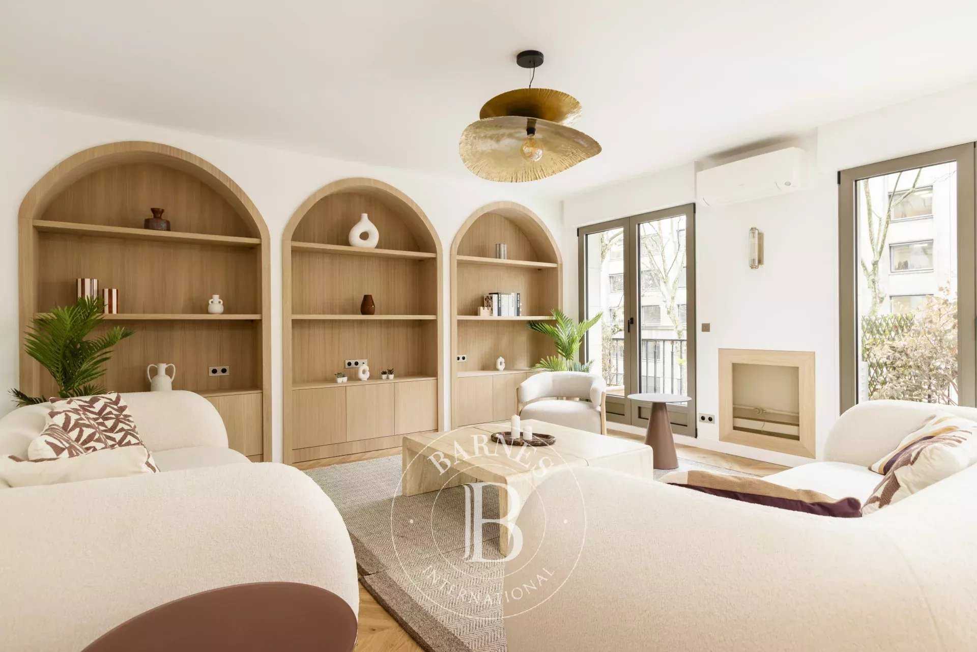 Appartement Paris 75007  -  ref 86686050 (picture 2)