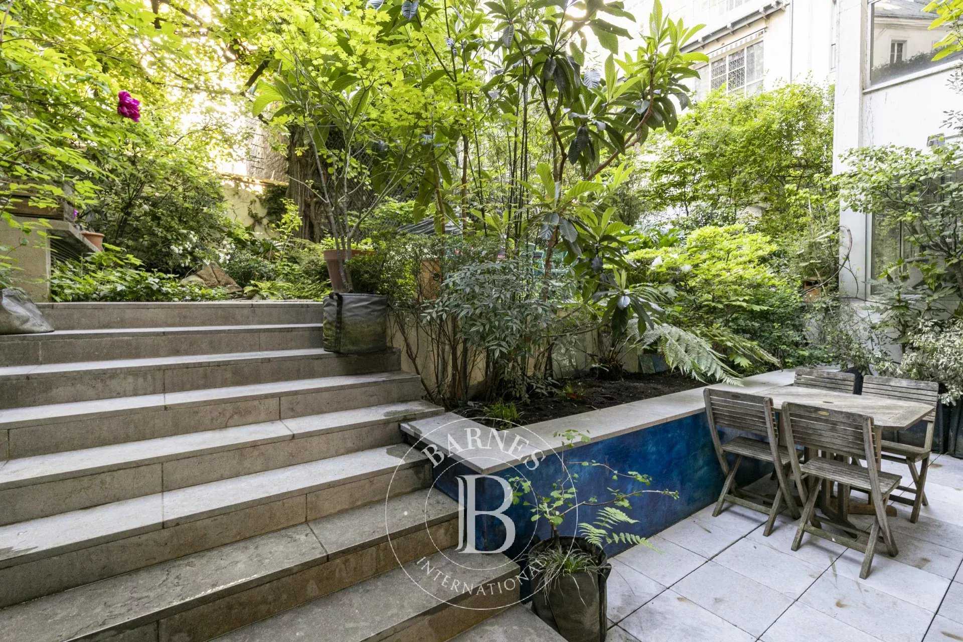 Appartement Paris 75006  -  ref 85852134 (picture 2)
