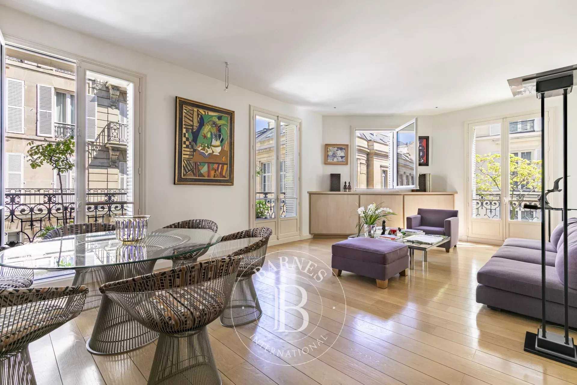 Appartement Paris 75006  -  ref 85870665 (picture 2)