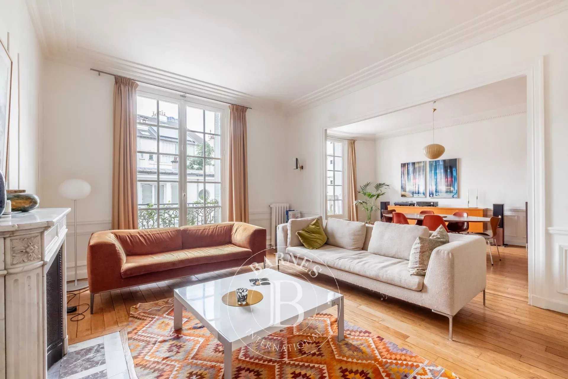 Piso Paris 75006  -  ref 85967572 (picture 1)