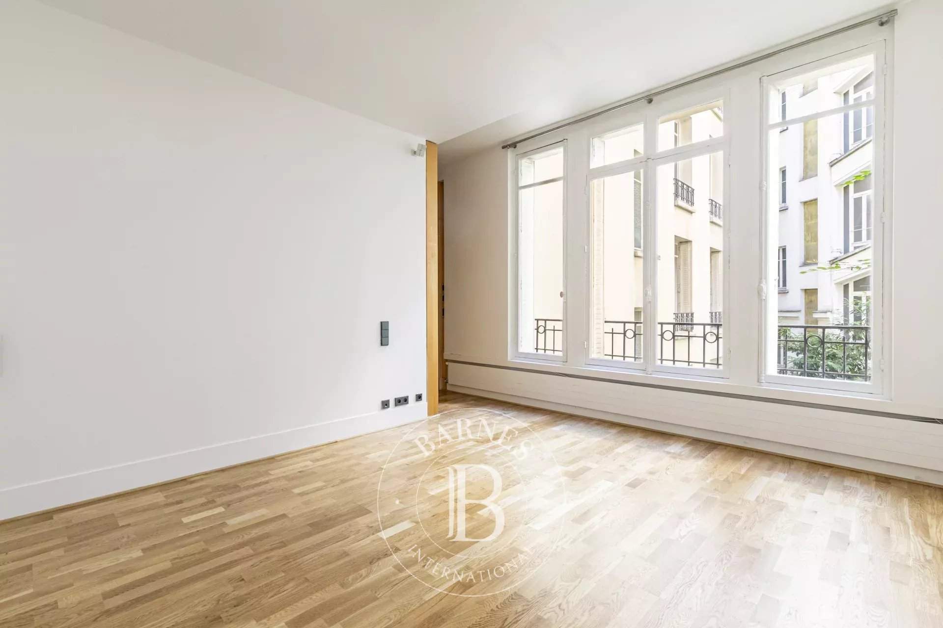 Paris  - Apartment 3 Bedrooms - picture 11