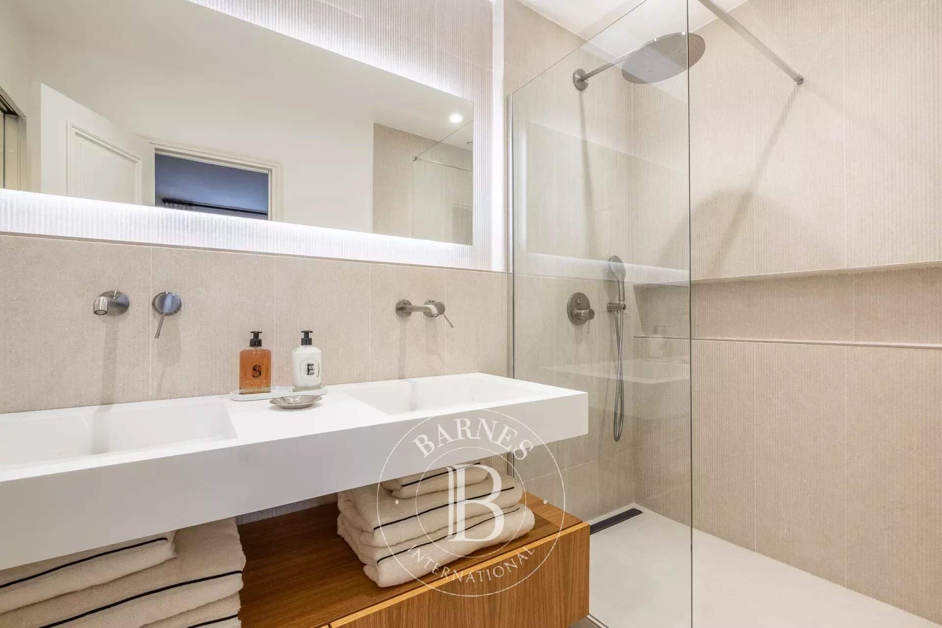 Paris  - Appartement 4 Pi&egrave;ces 2 Chambres - picture 14