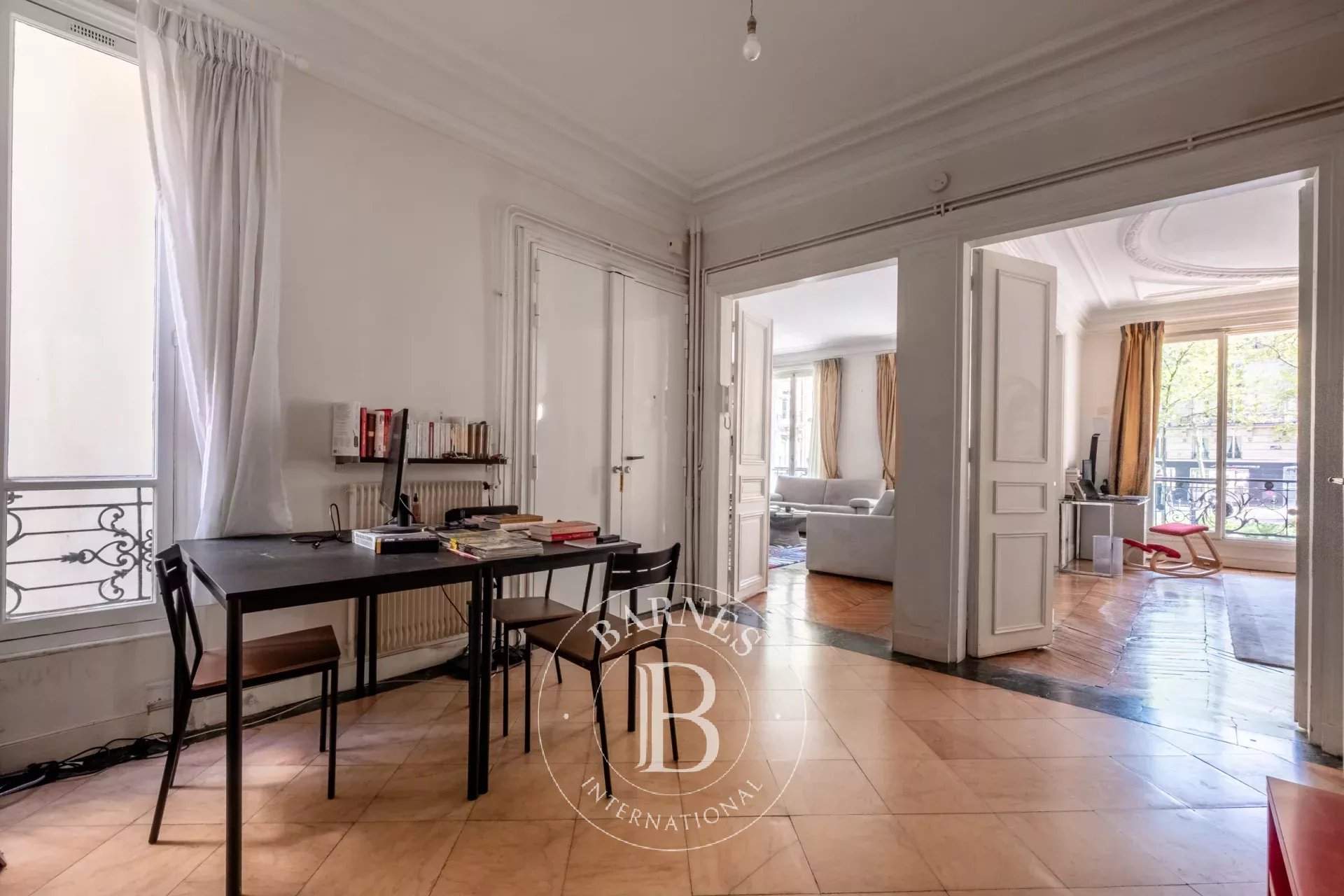 Paris  - Apartment 2 Bedrooms - picture 6