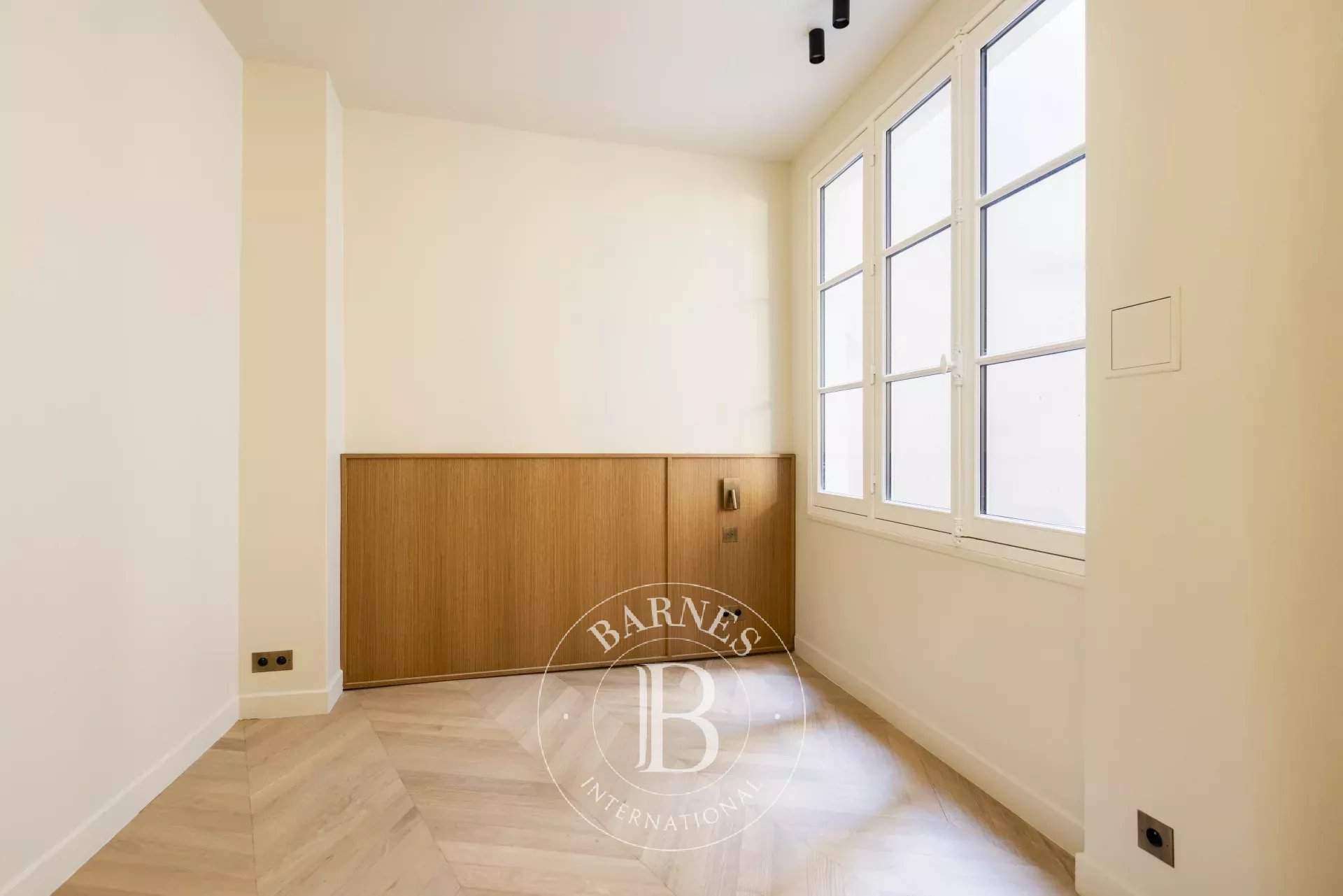 Paris  - Appartement 5 Pi&egrave;ces 3 Chambres - picture 10