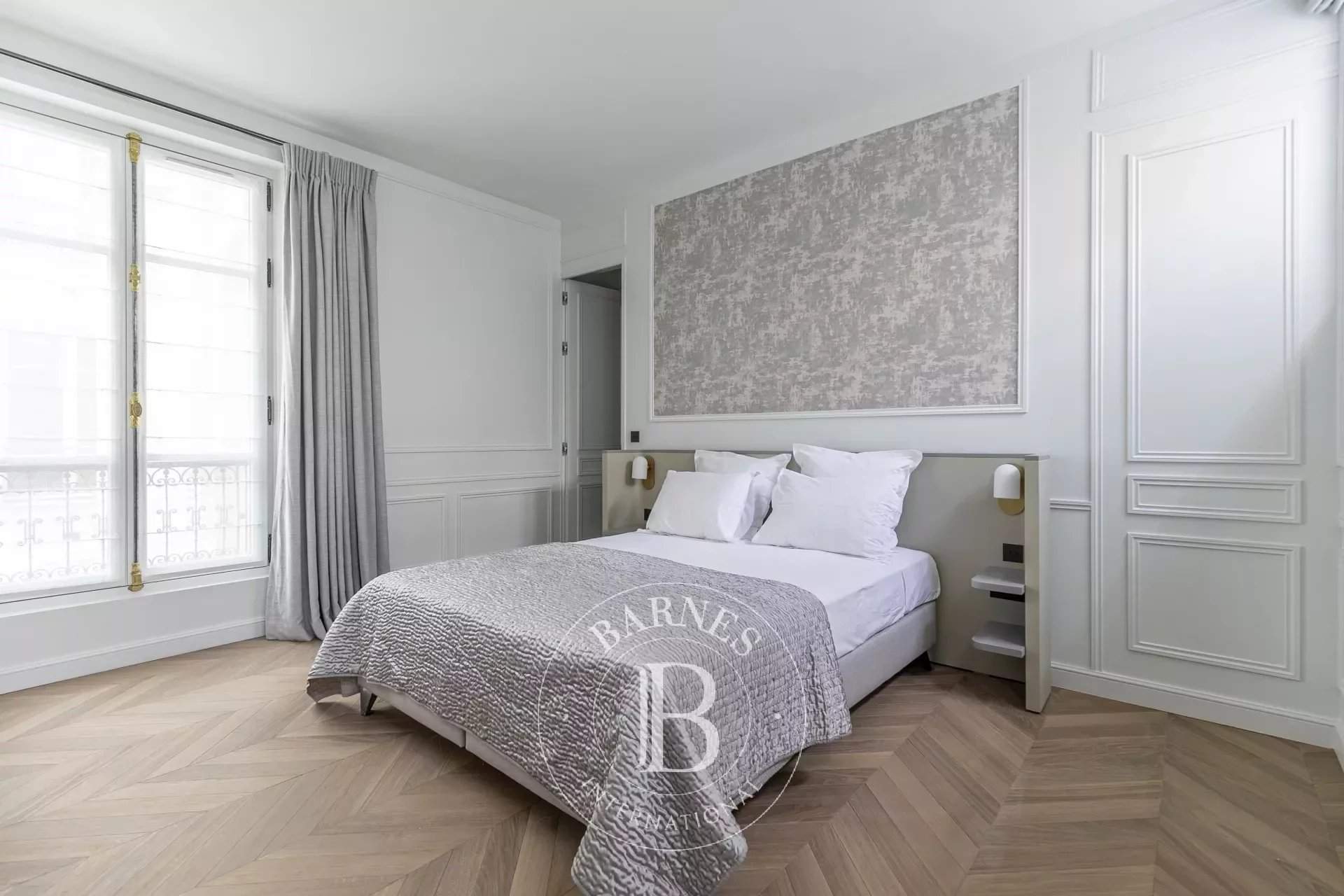 Paris  - Apartment 3 Bedrooms - picture 8