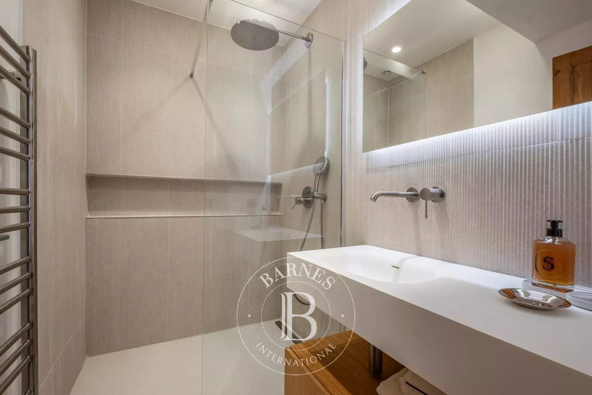 Paris  - Appartement 4 Pi&egrave;ces 2 Chambres - picture 10