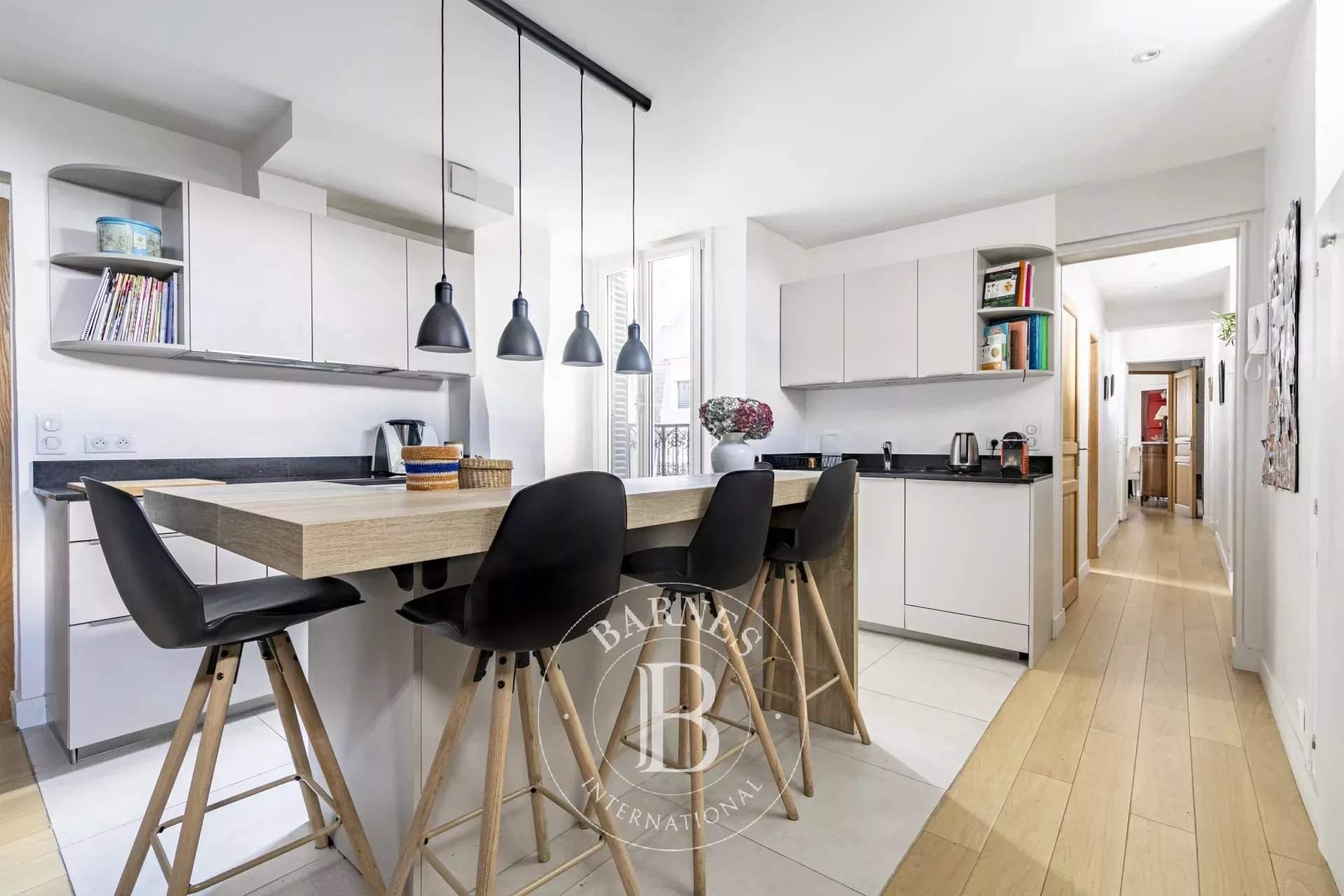 Paris  - Apartment 3 Bedrooms - picture 11