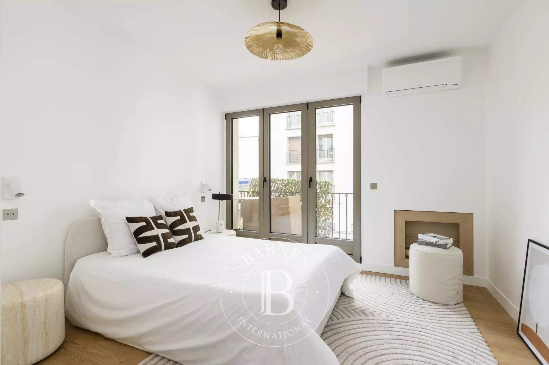 Paris  - Appartement 6 Pi&egrave;ces 2 Chambres - picture 11