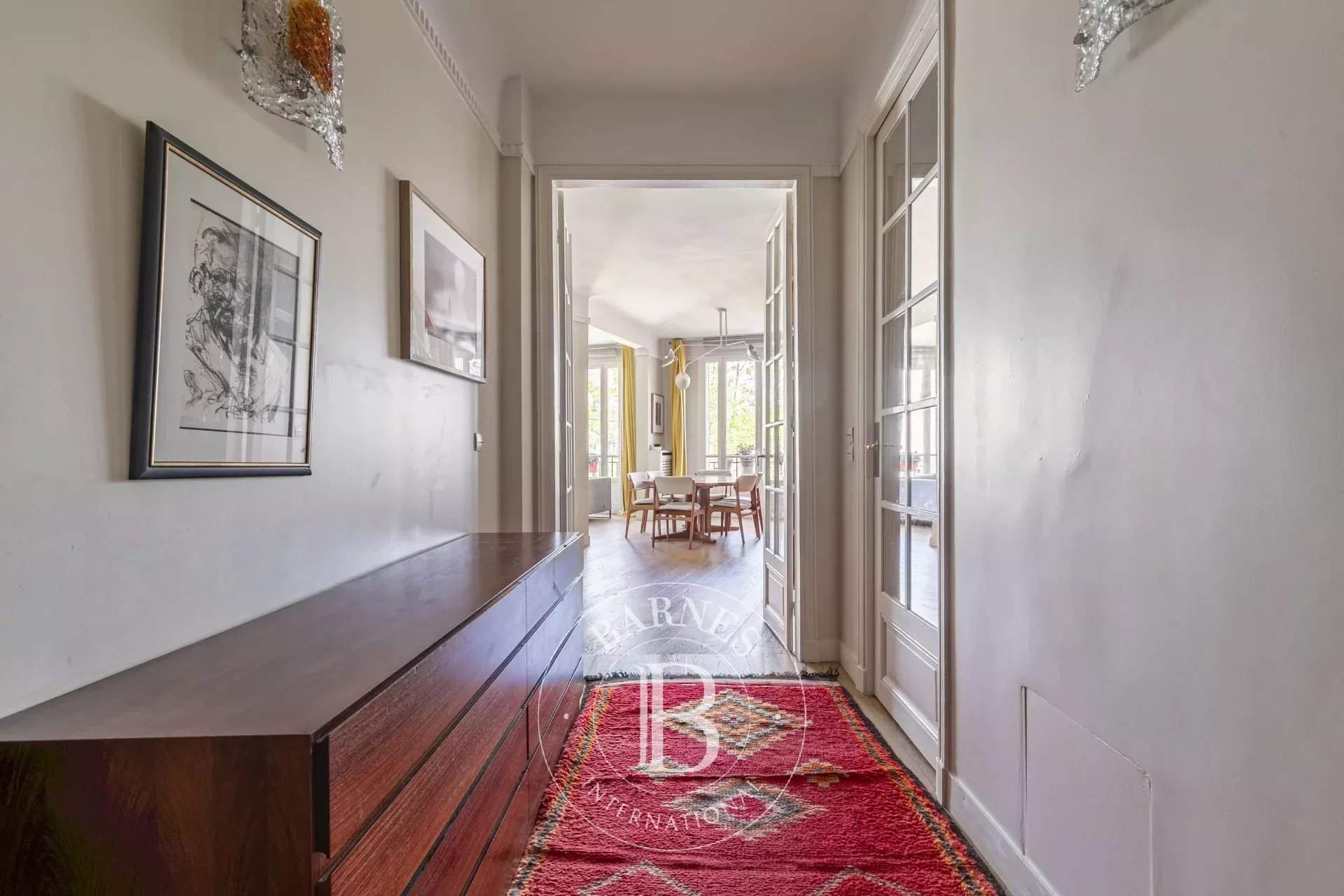 Paris  - Apartment 3 Bedrooms - picture 9