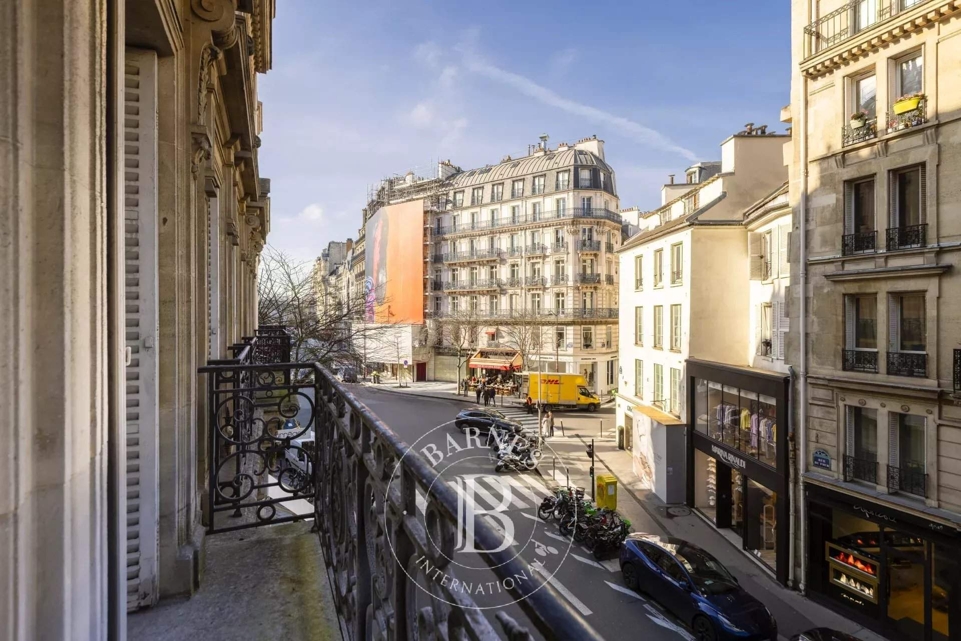 Paris  - Appartement 5 Pi&egrave;ces 3 Chambres - picture 12