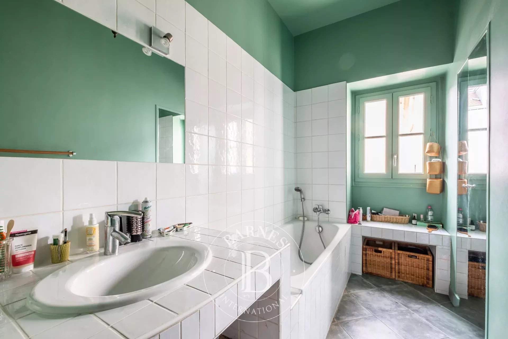 Paris  - Appartement 5 Pi&egrave;ces 3 Chambres - picture 8