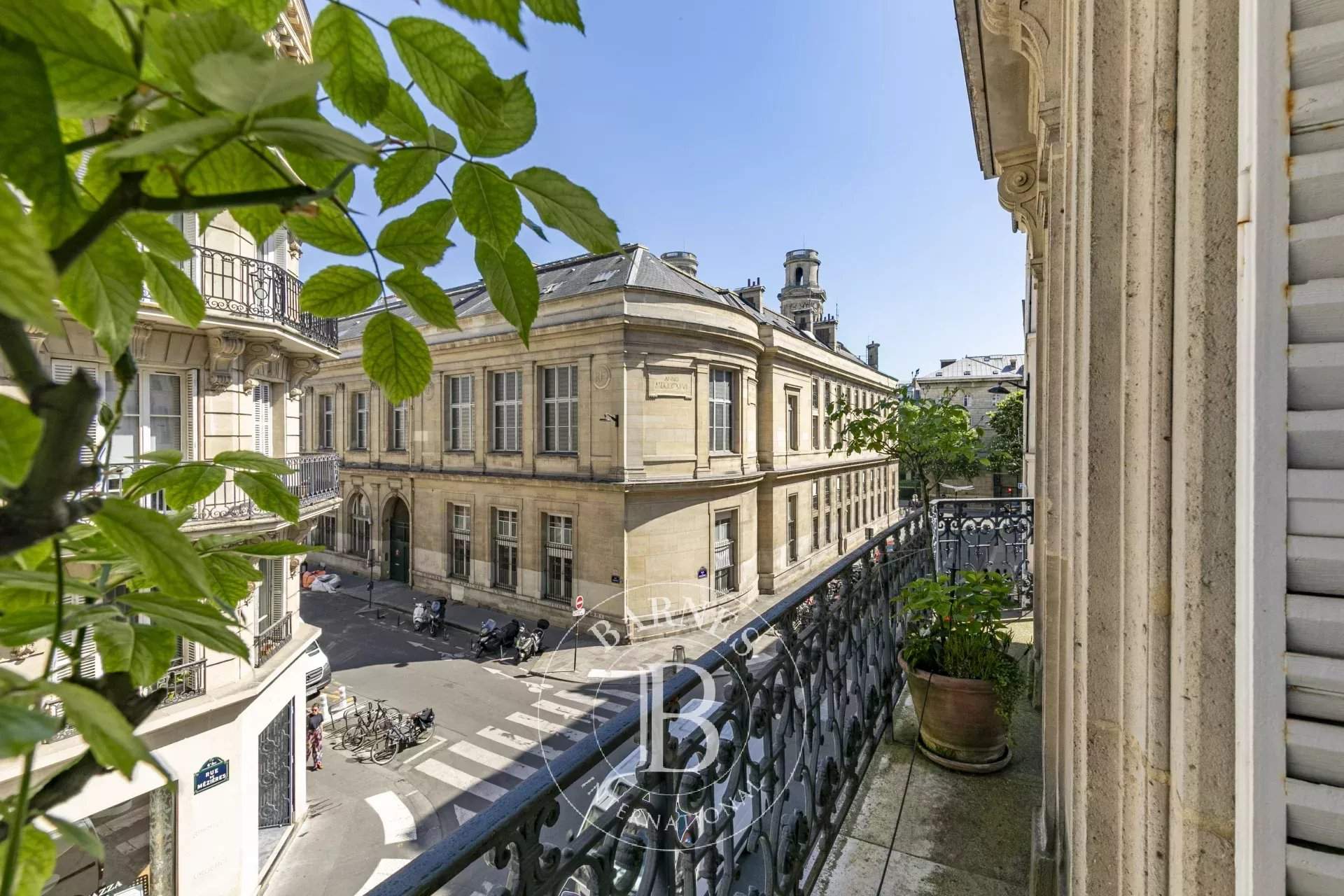 Paris  - Apartment 2 Bedrooms - picture 6