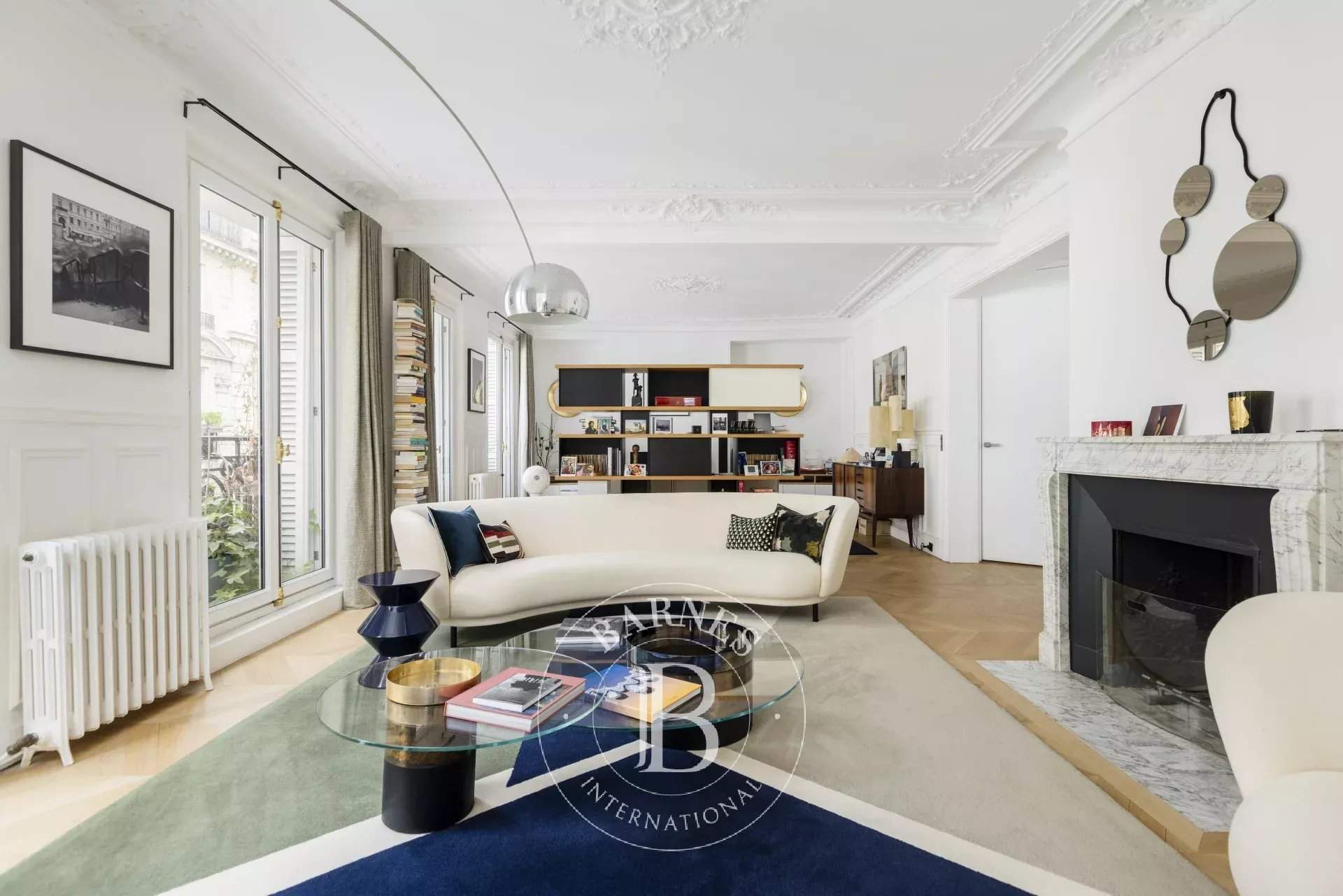 Paris  - Apartment 2 Bedrooms - picture 2