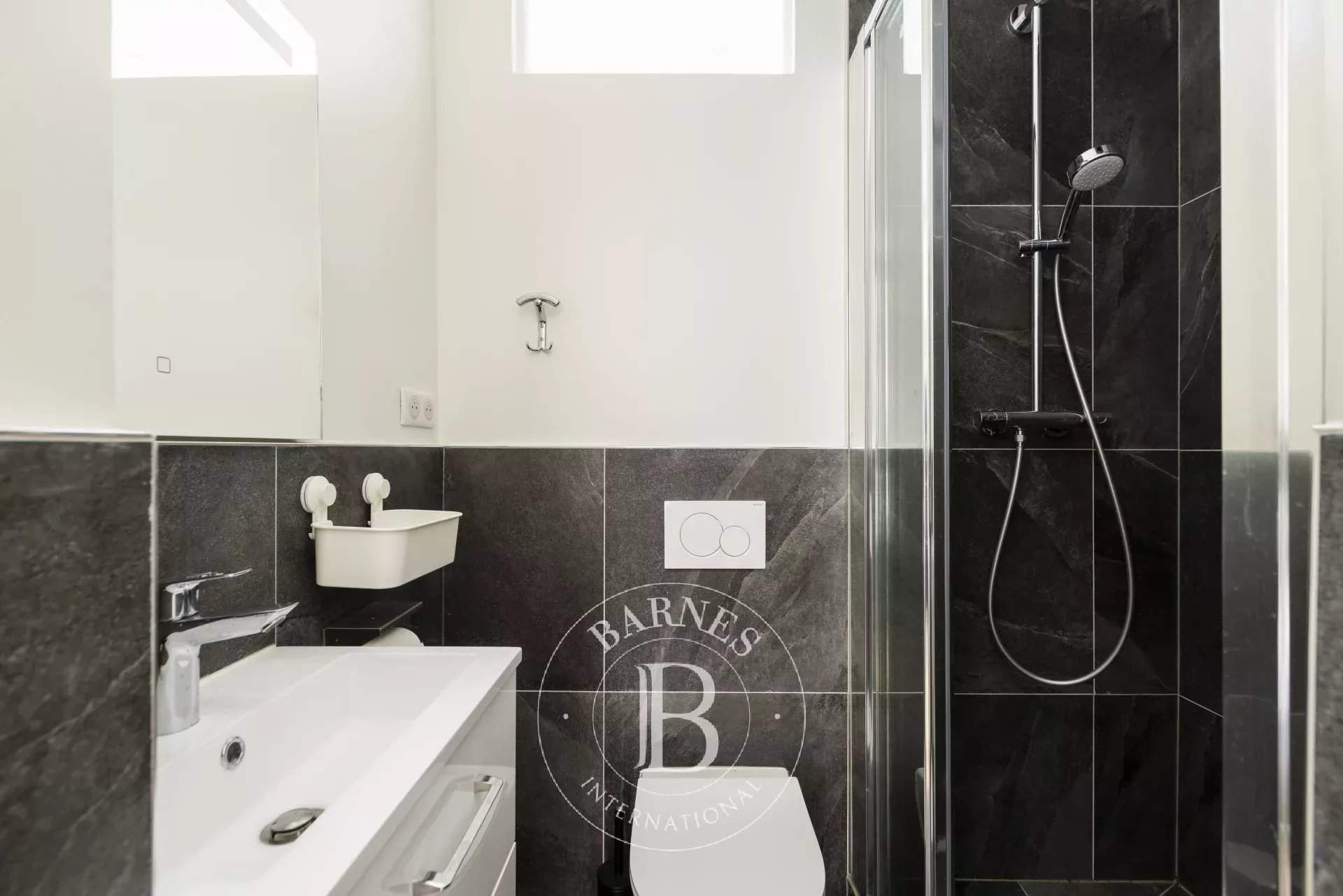 Paris  - Appartement 5 Pi&egrave;ces 3 Chambres - picture 15