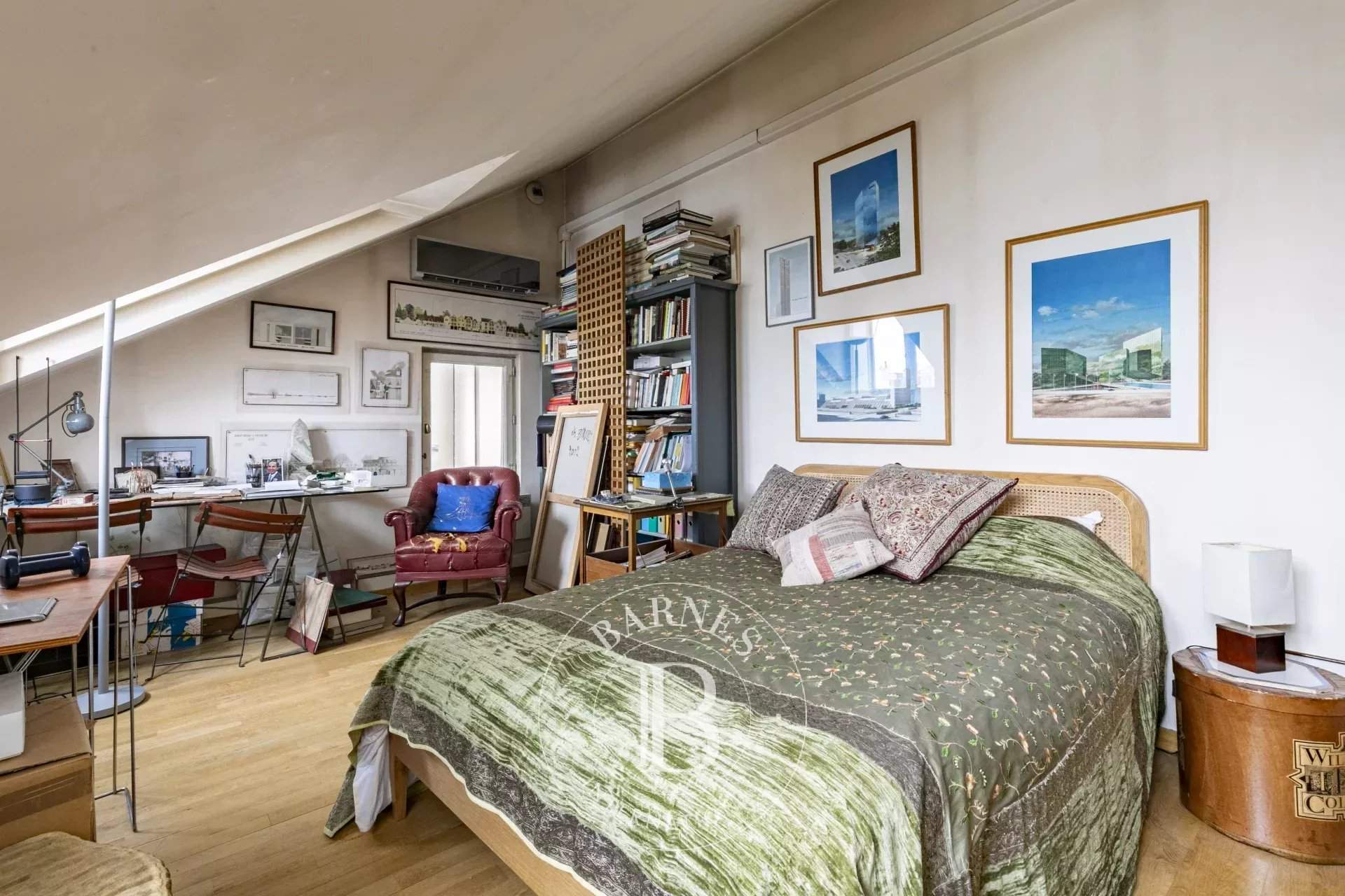 Paris  - Apartment 3 Bedrooms - picture 12
