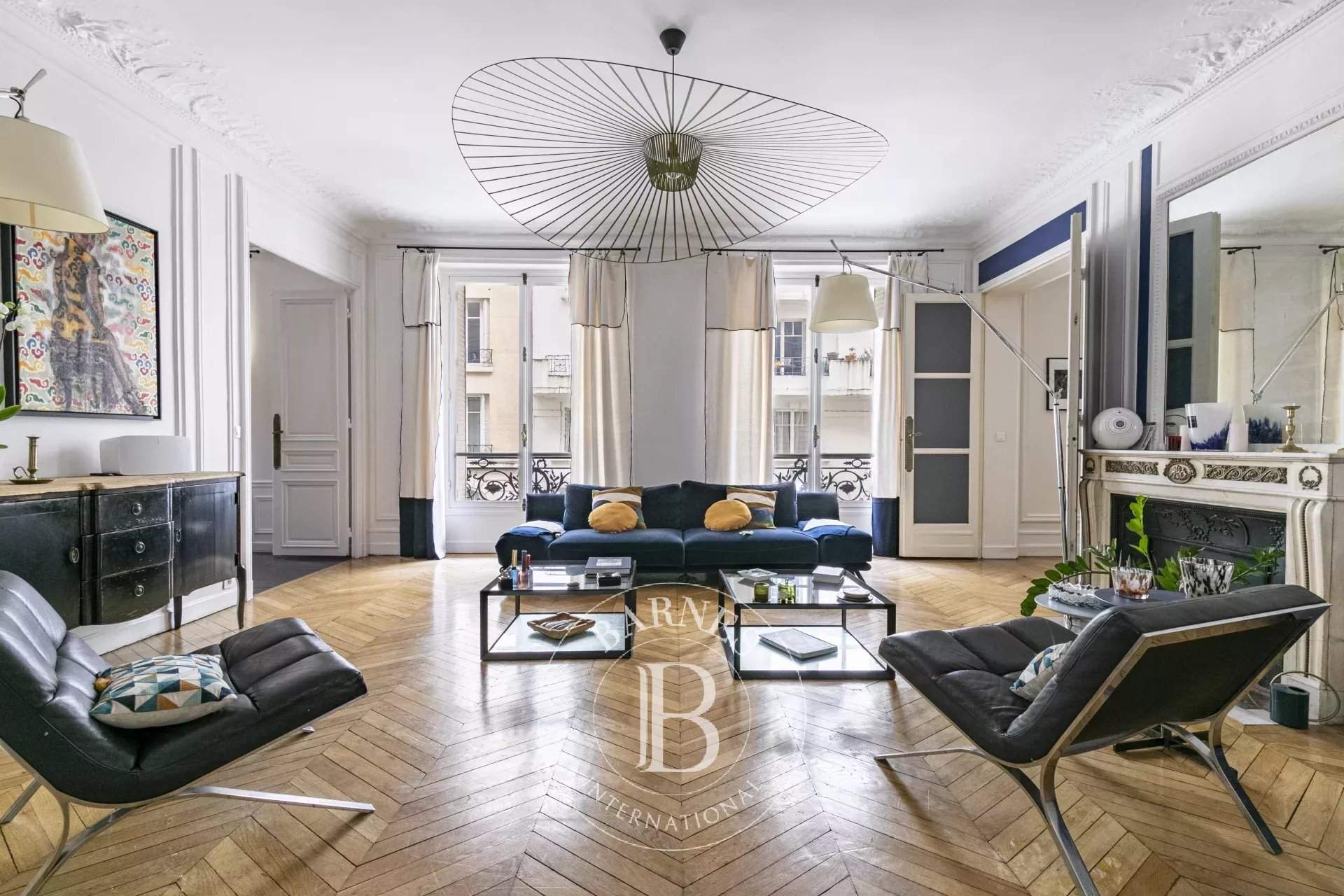 Paris  - Apartment 4 Bedrooms - picture 2