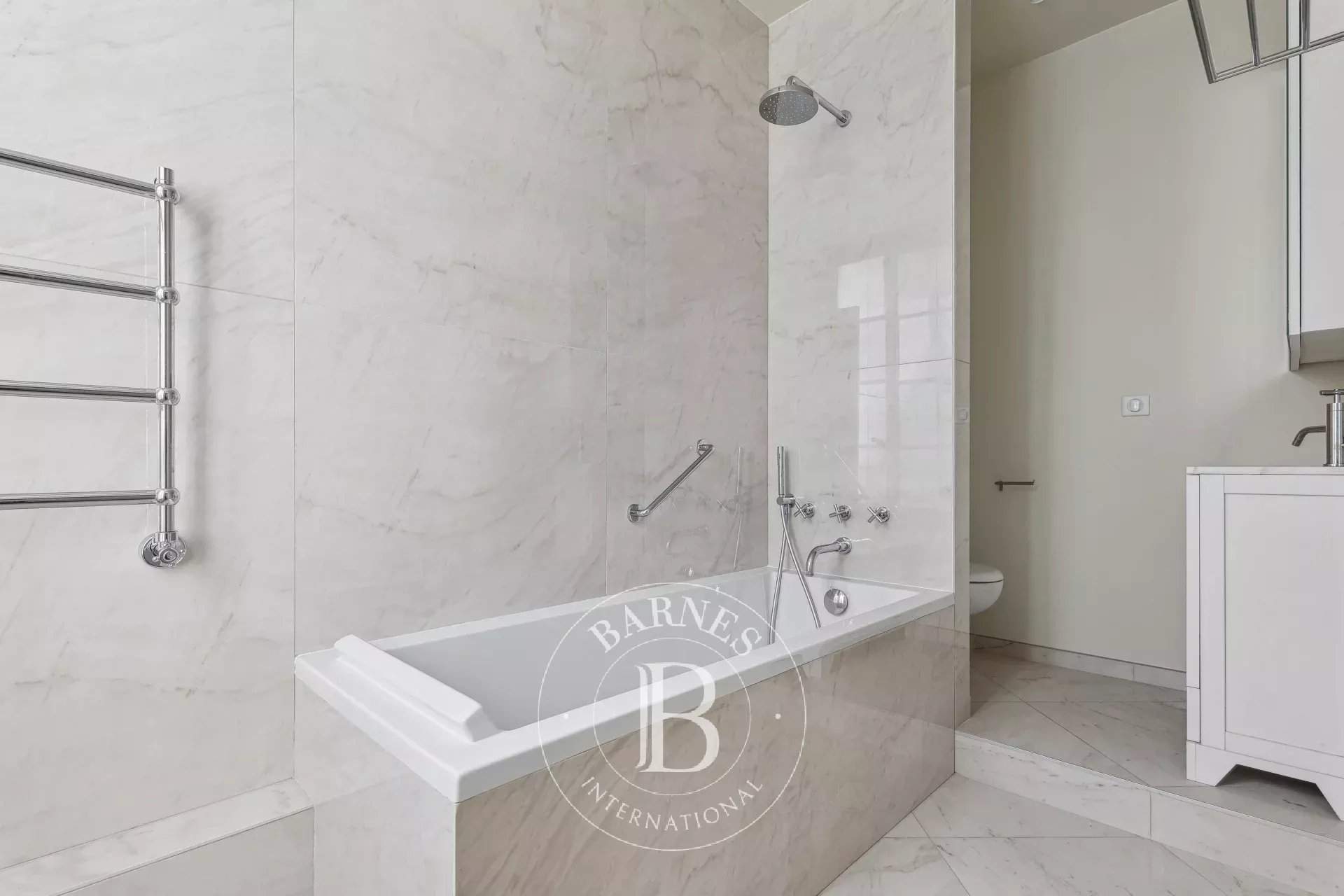 Paris  - Apartment 2 Bedrooms - picture 8