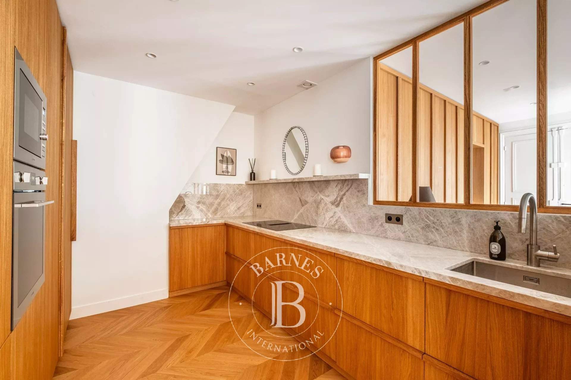 Paris  - Appartement 4 Pi&egrave;ces 2 Chambres - picture 6