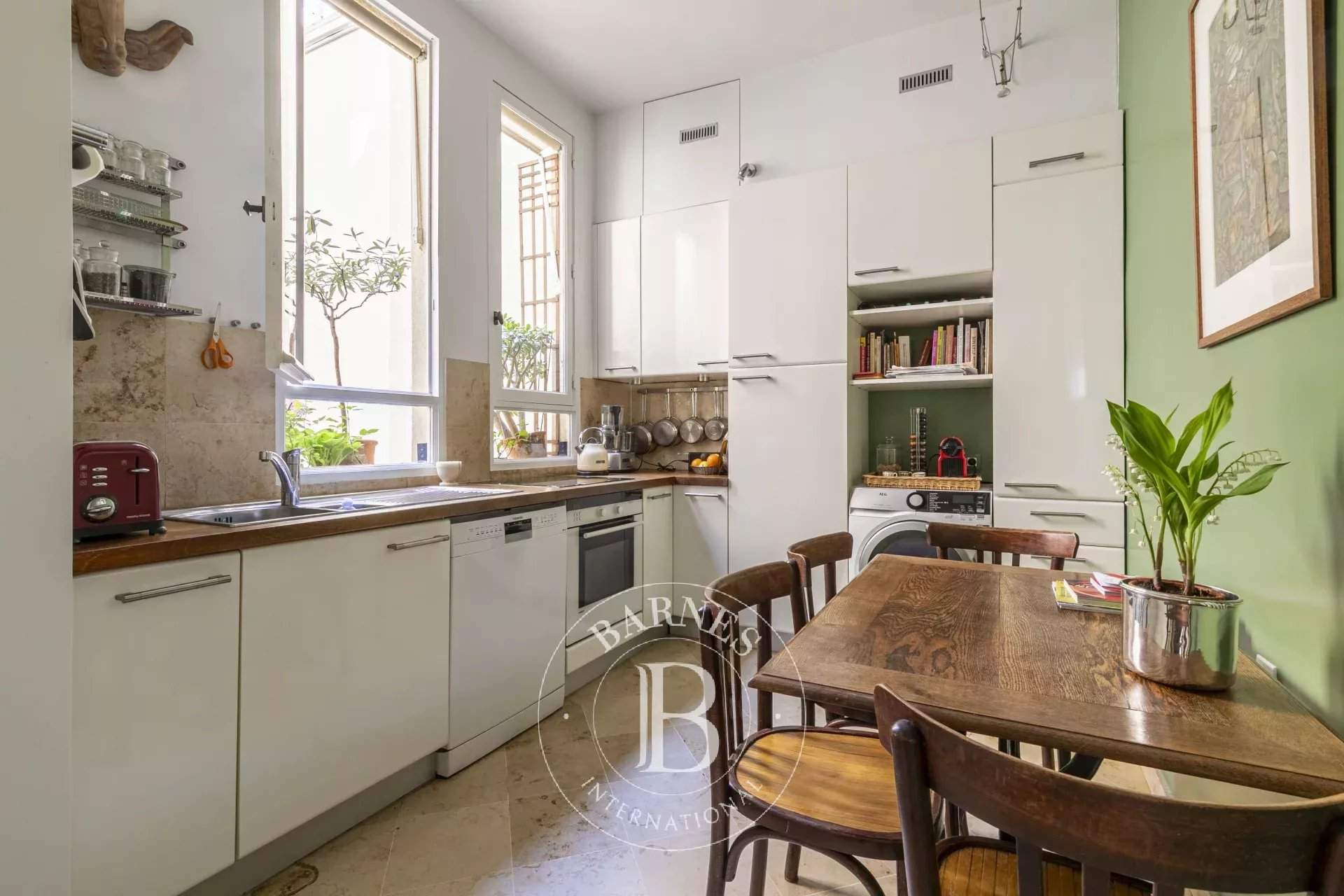 Paris  - Apartment 2 Bedrooms - picture 7