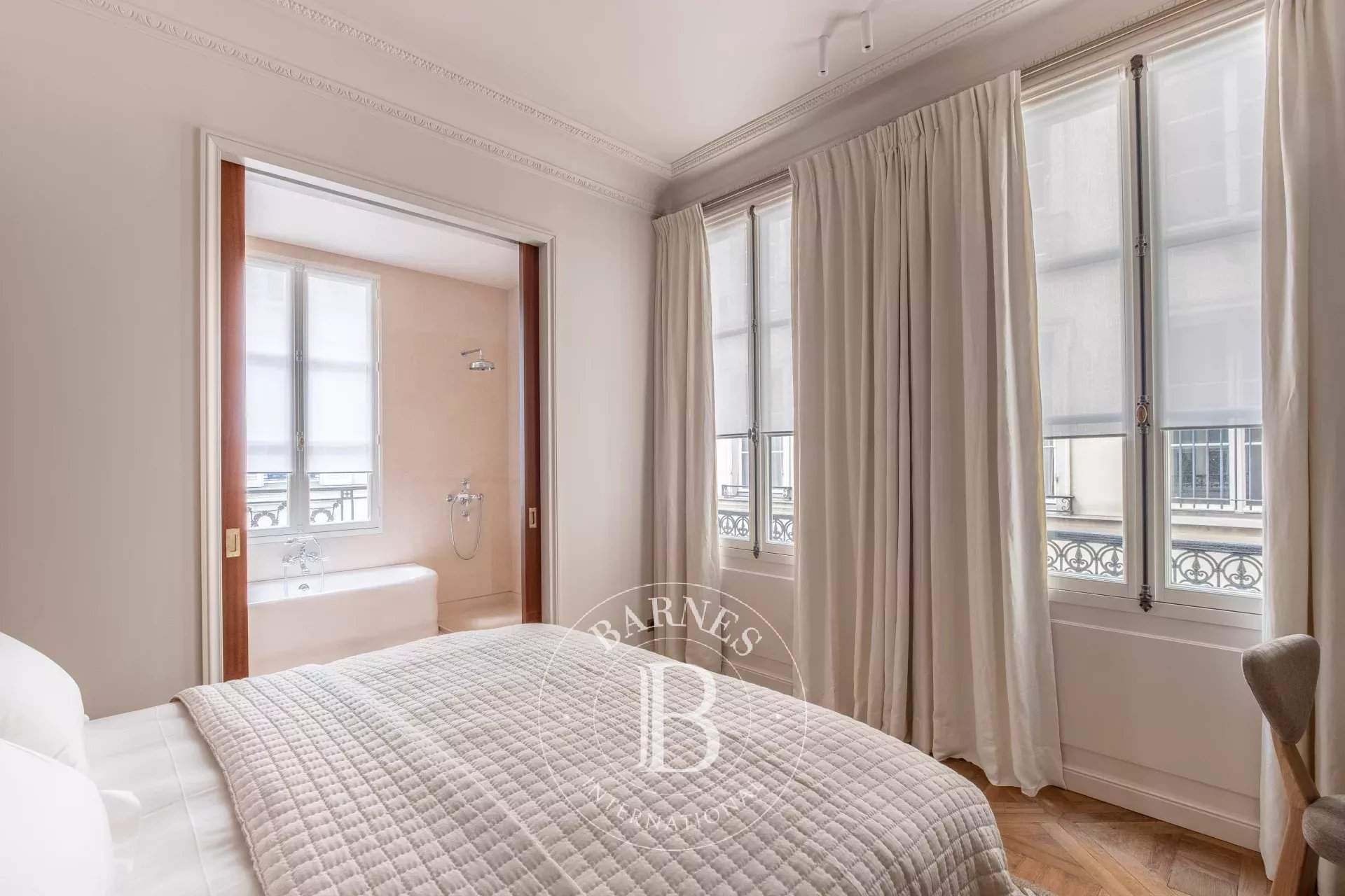 Paris  - Appartement 5 Pi&egrave;ces 3 Chambres - picture 11