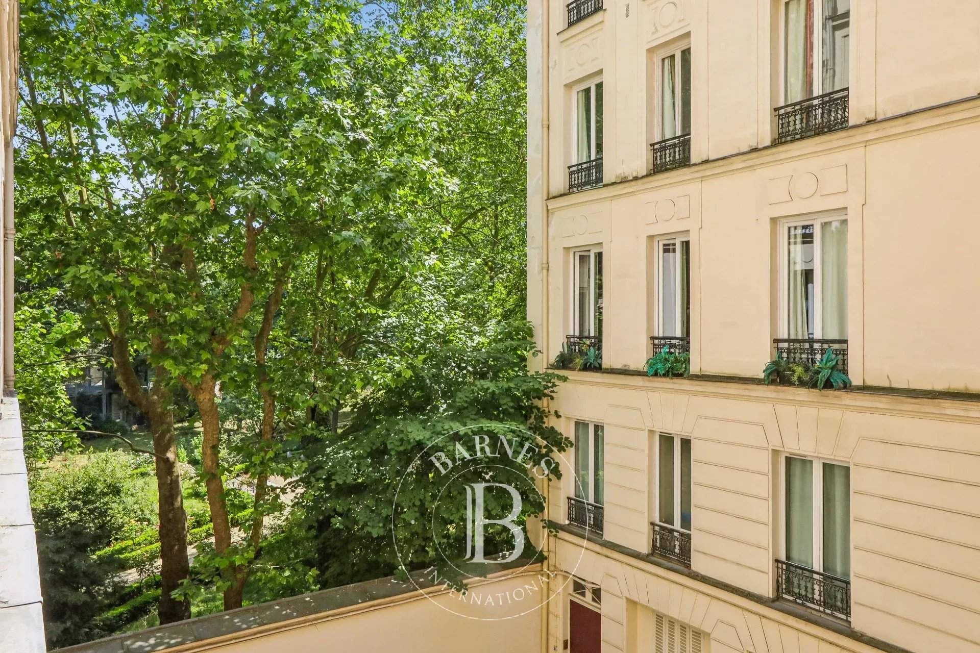 Paris  - Appartement 6 Pi&egrave;ces 4 Chambres - picture 20
