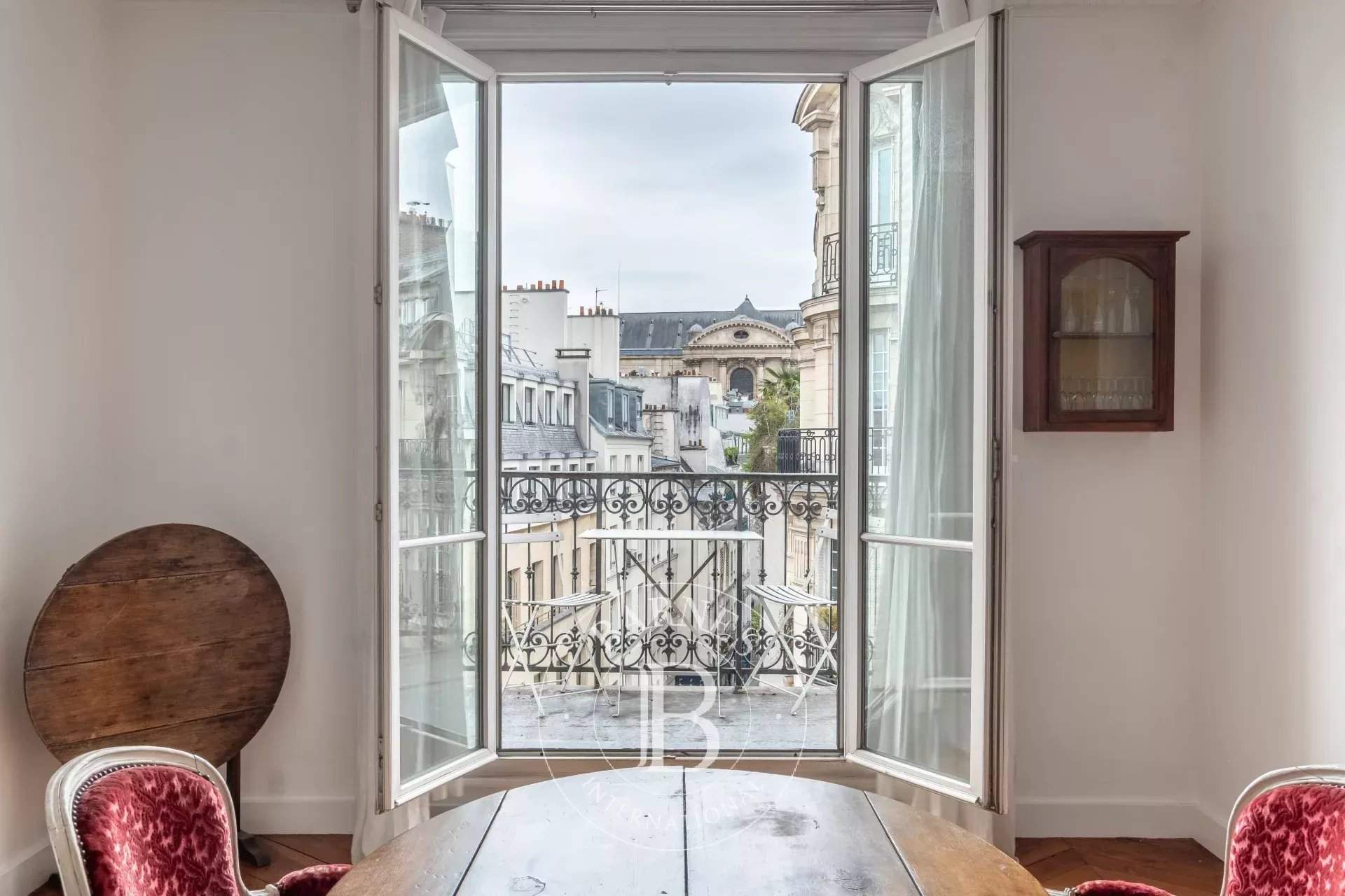 Paris  - Appartement 6 Pi&egrave;ces 4 Chambres - picture 7