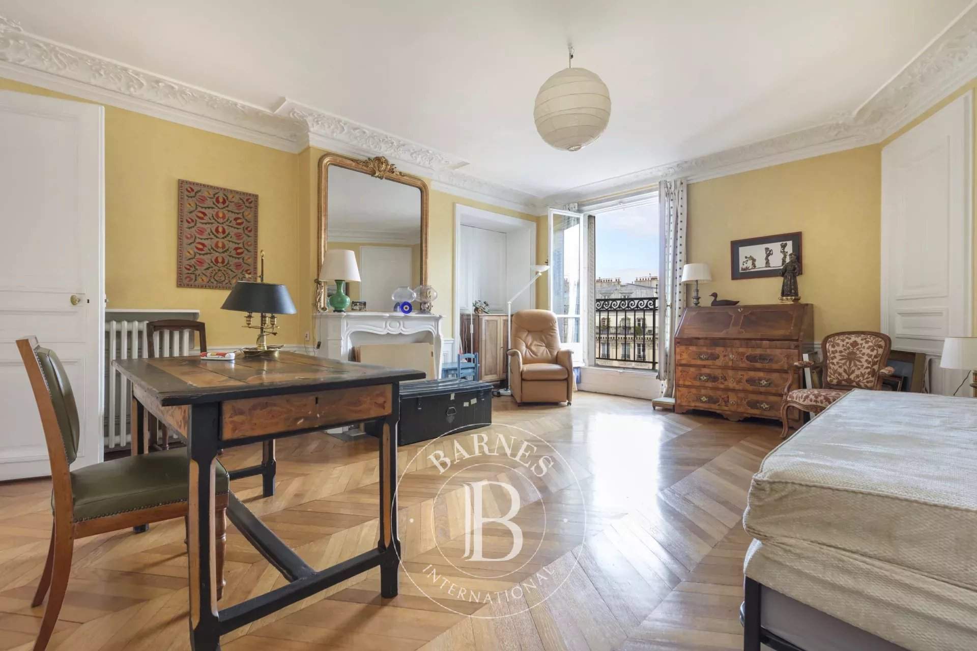 Paris  - Apartment 3 Bedrooms - picture 8