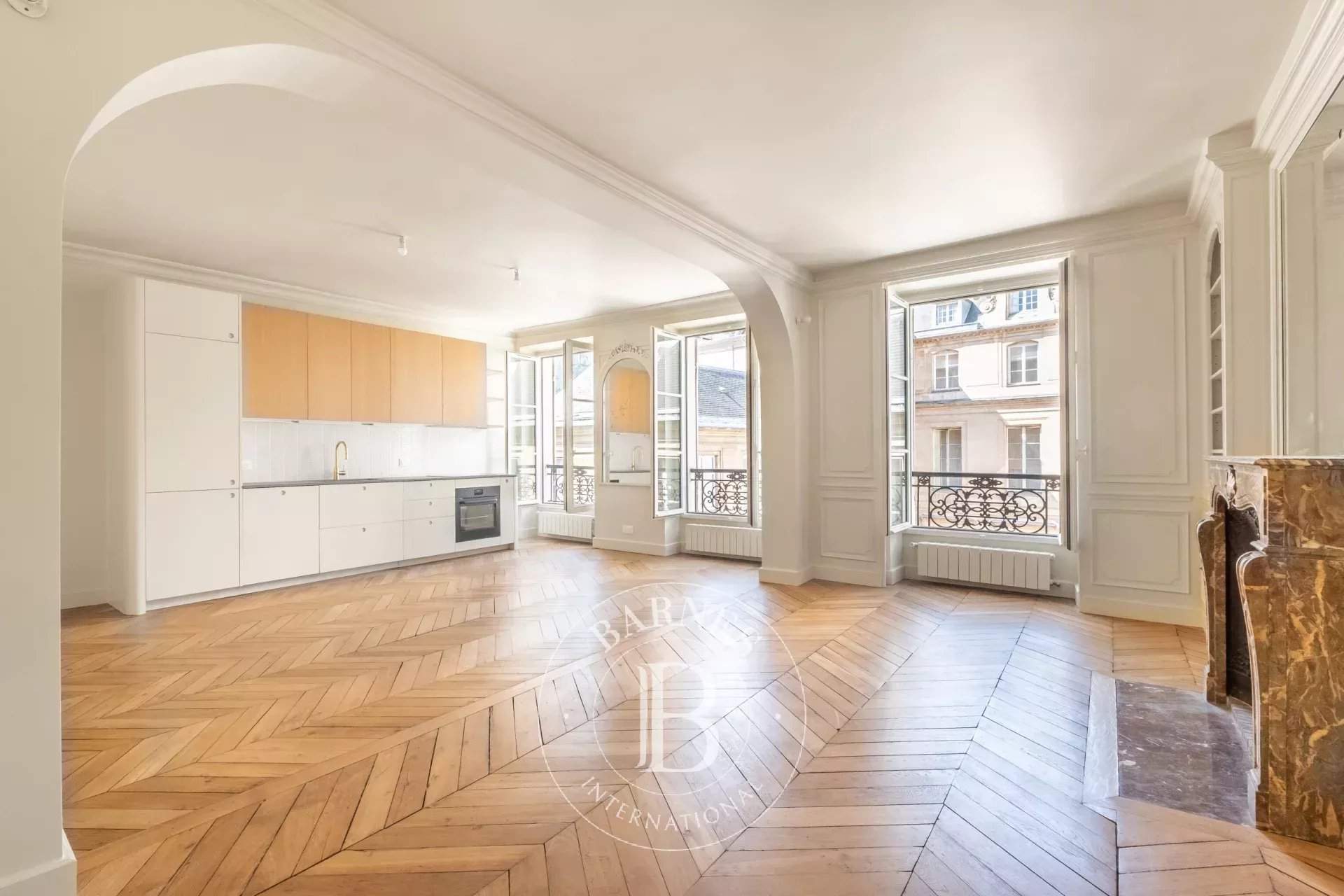 Paris  - Appartement 4 Pièces 2 Chambres - picture 1